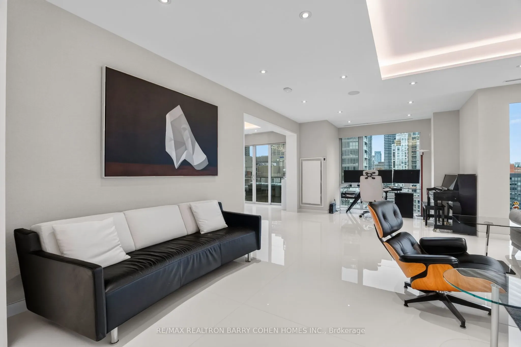 80 Yorkville Avenue #1602