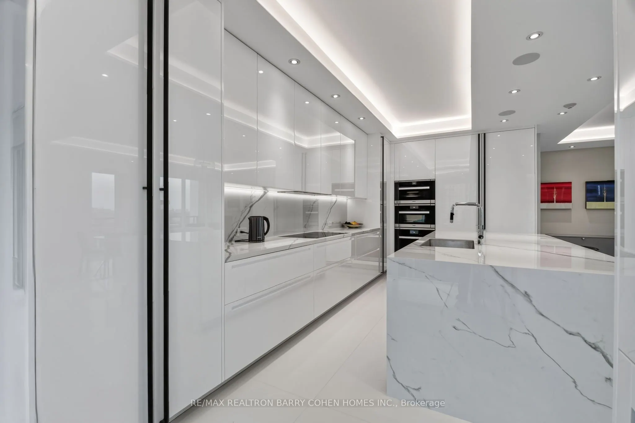 80 Yorkville Avenue #1602