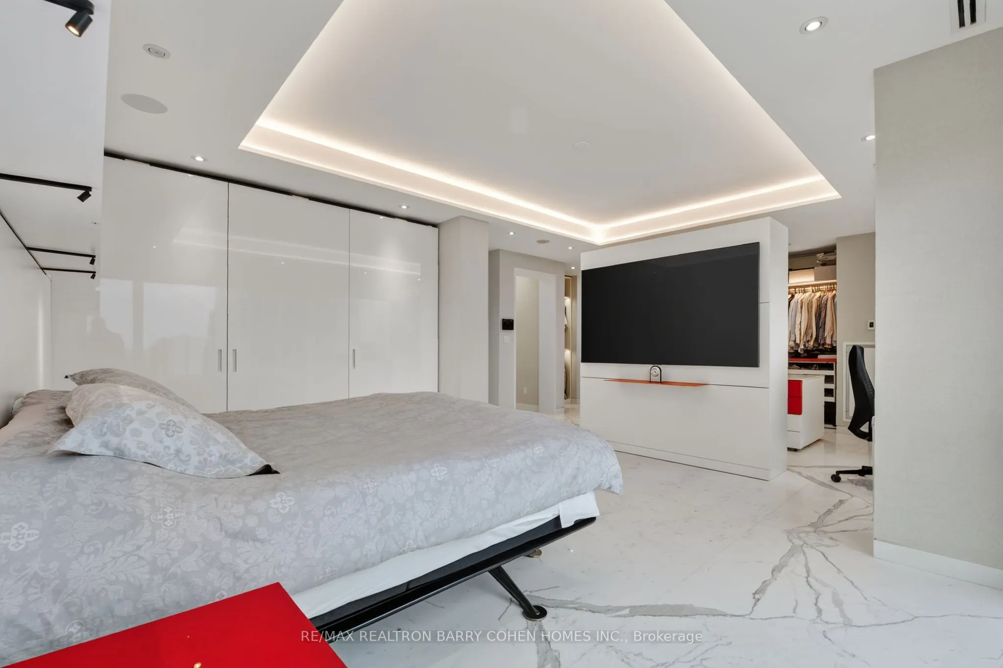 80 Yorkville Avenue #1602