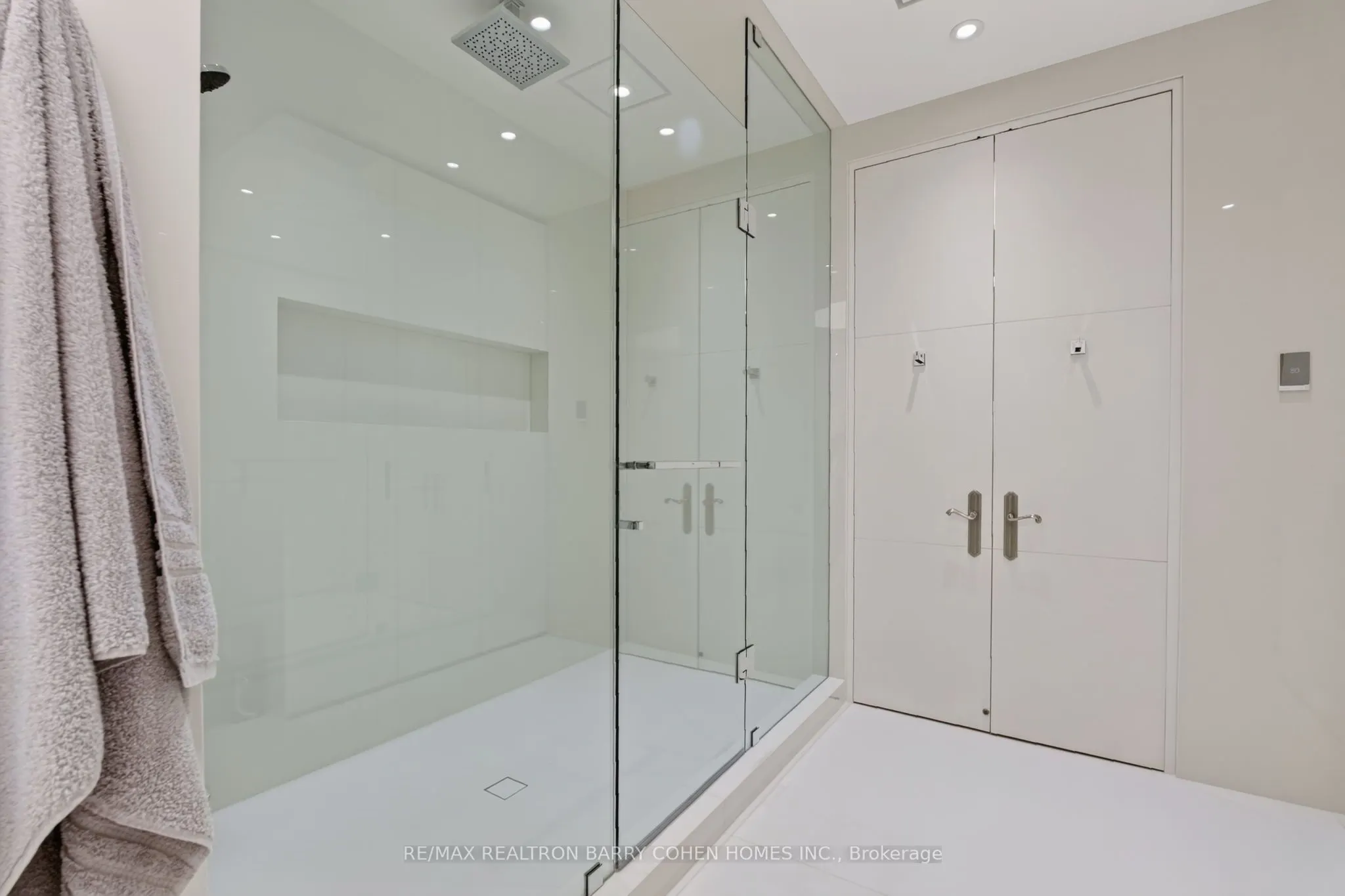80 Yorkville Avenue #1602