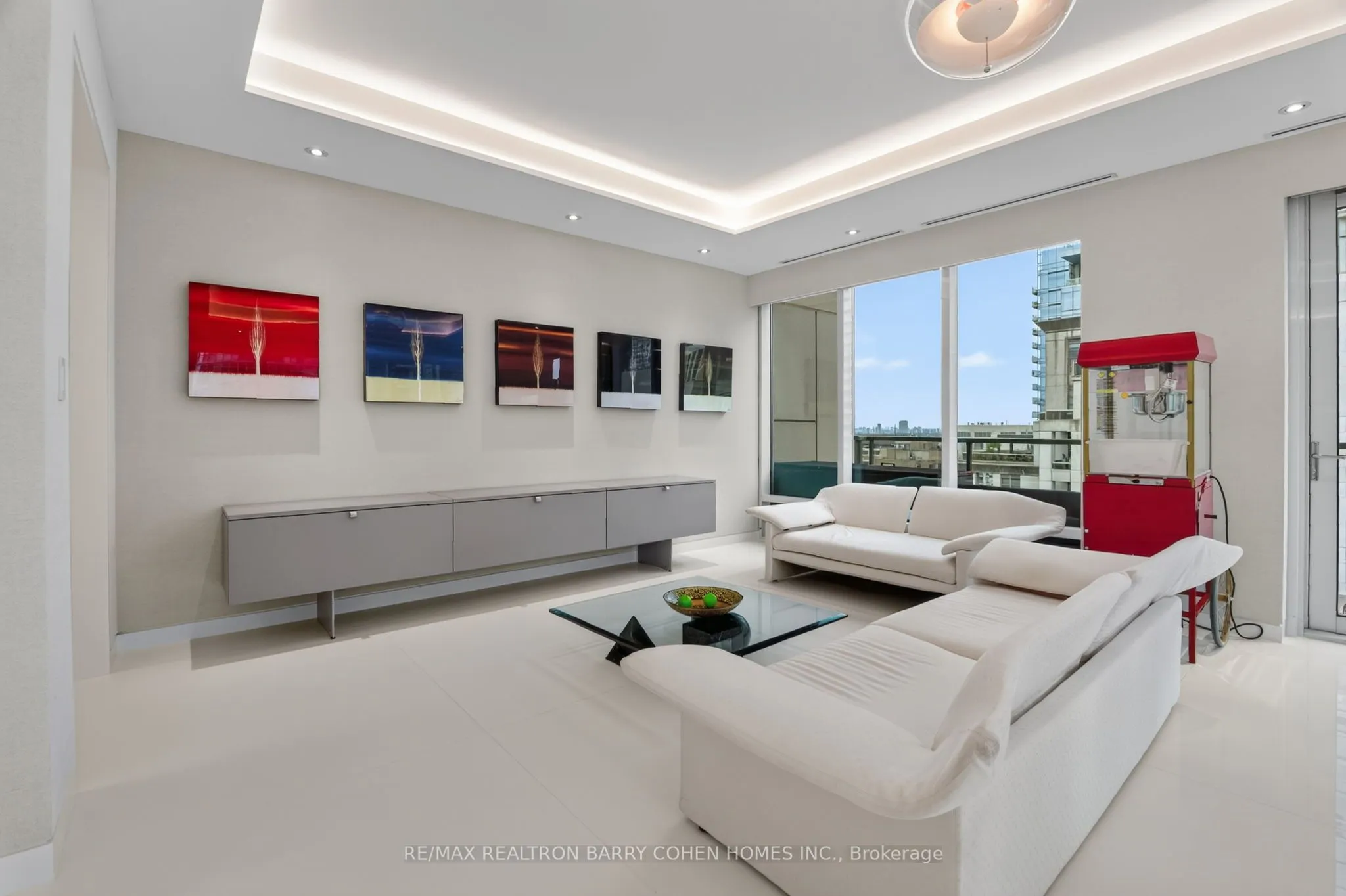 80 Yorkville Avenue #1602