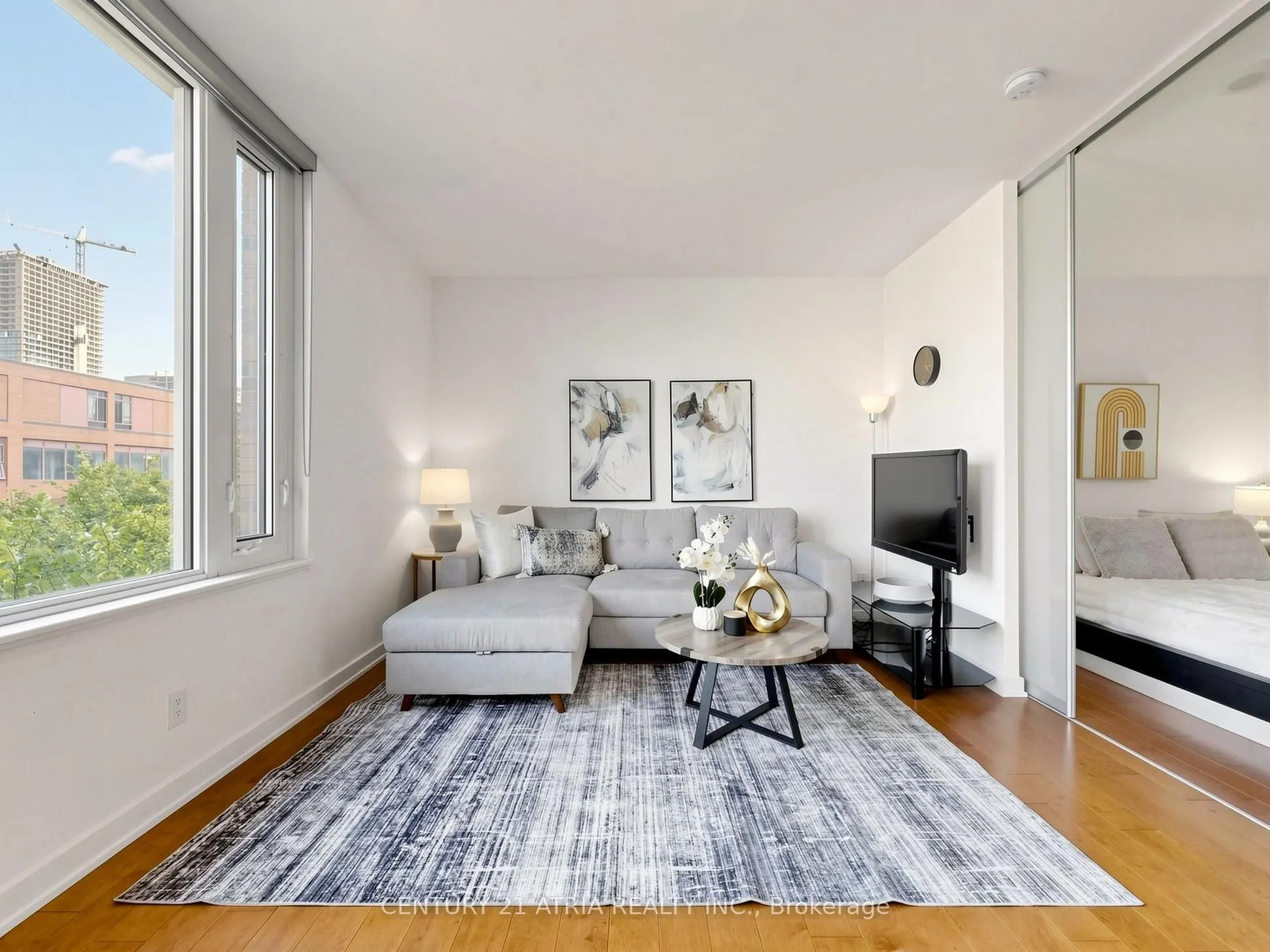 3 Market Street #410