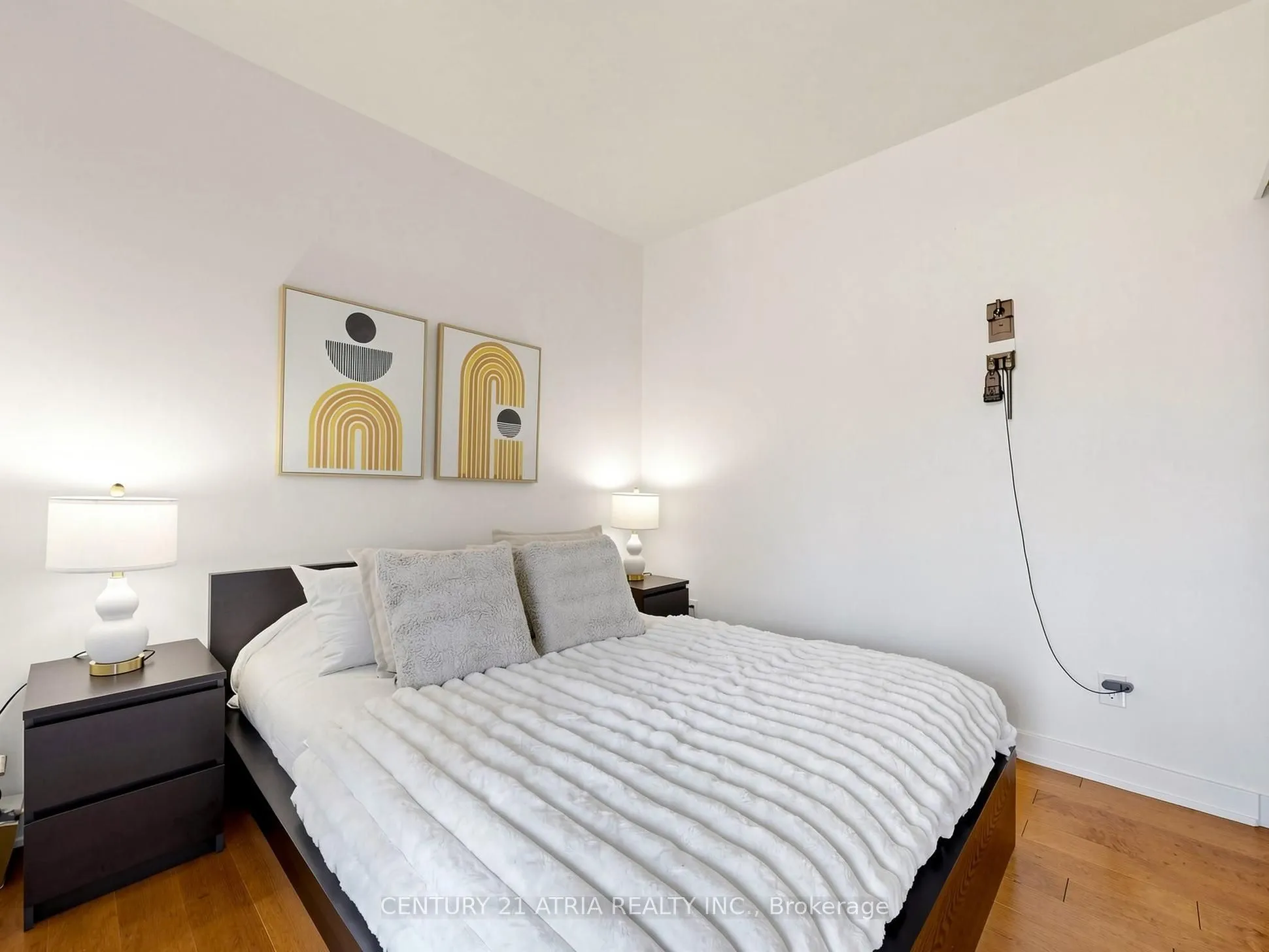 3 Market Street #410