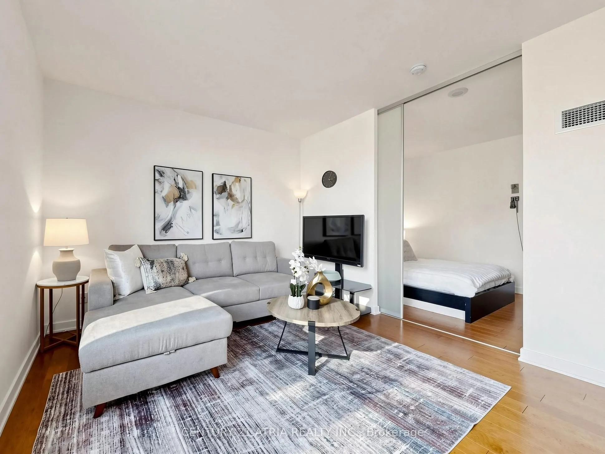 3 Market Street #410