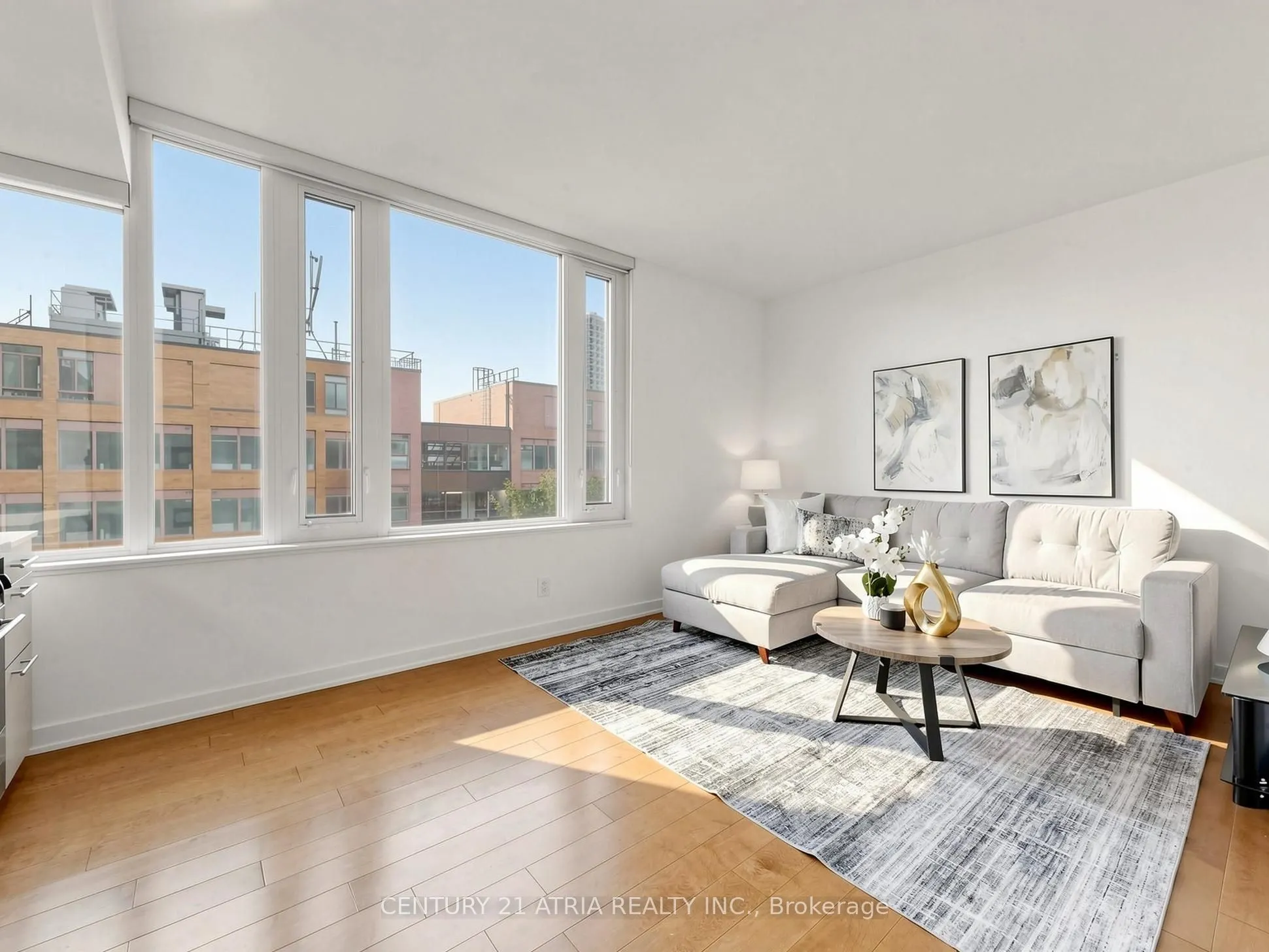 3 Market Street #410