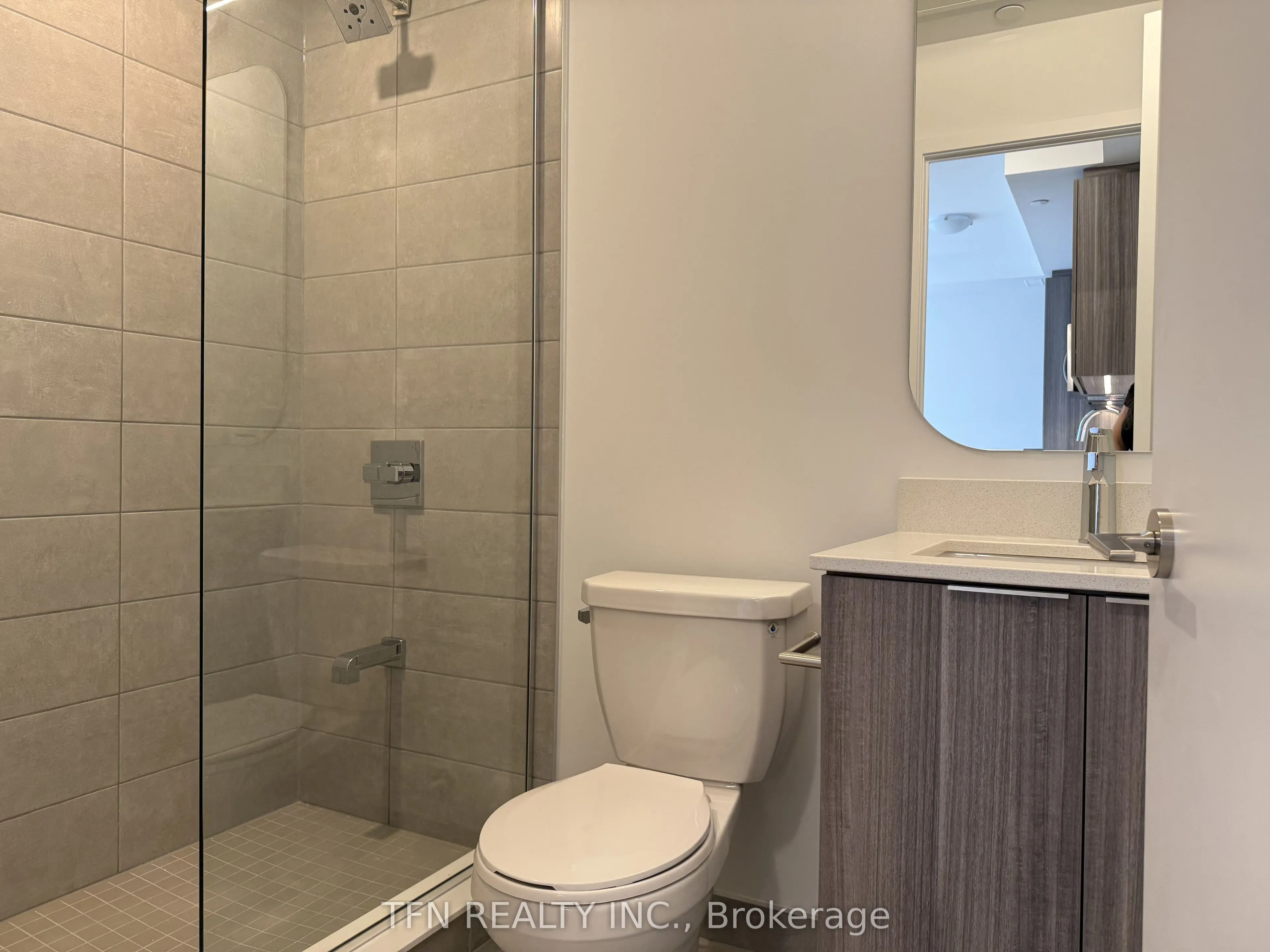 15 Richardson Street #920