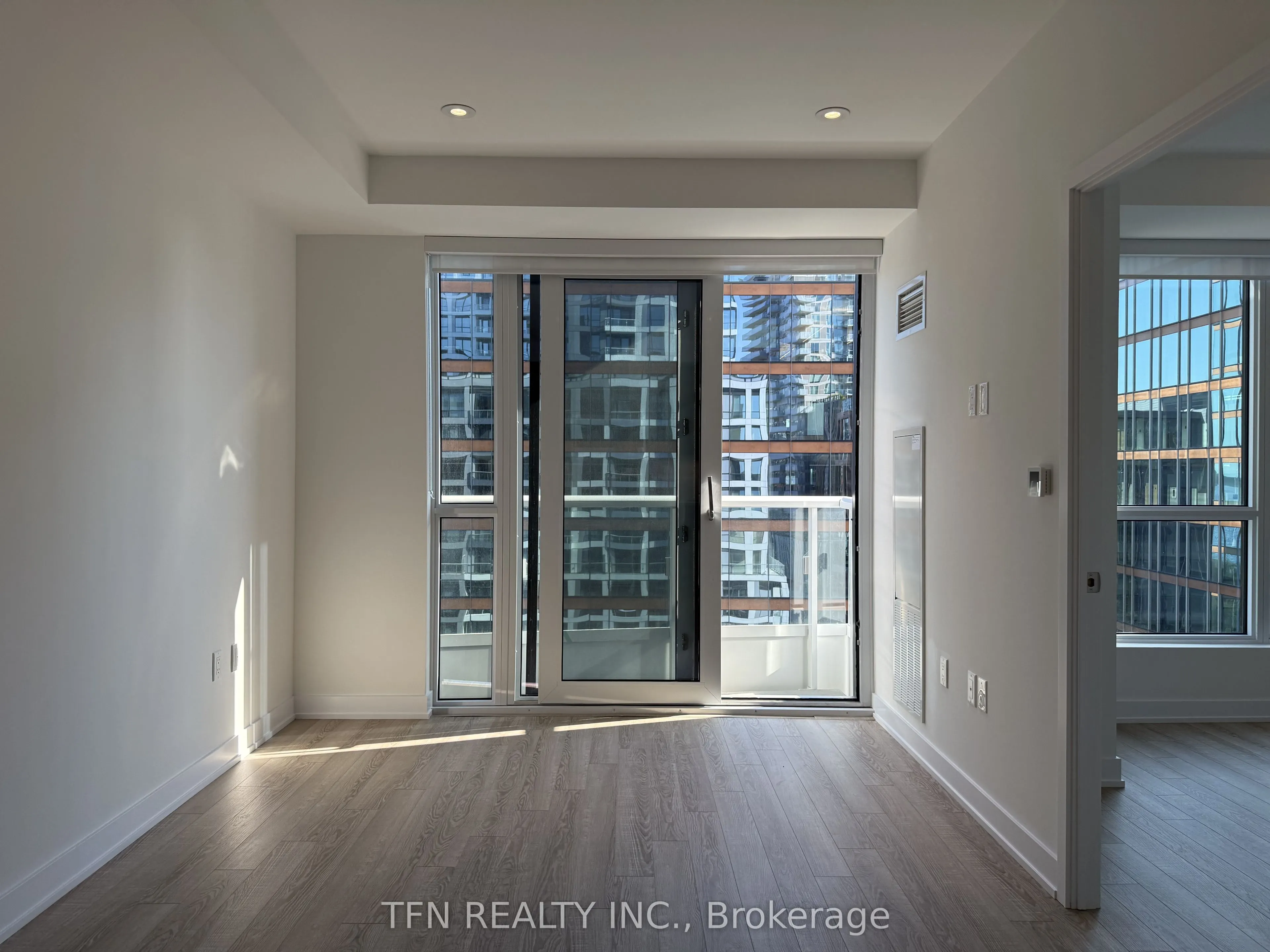 15 Richardson Street #920