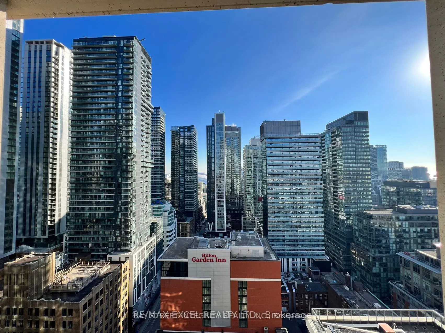 108 Peter Street #2708