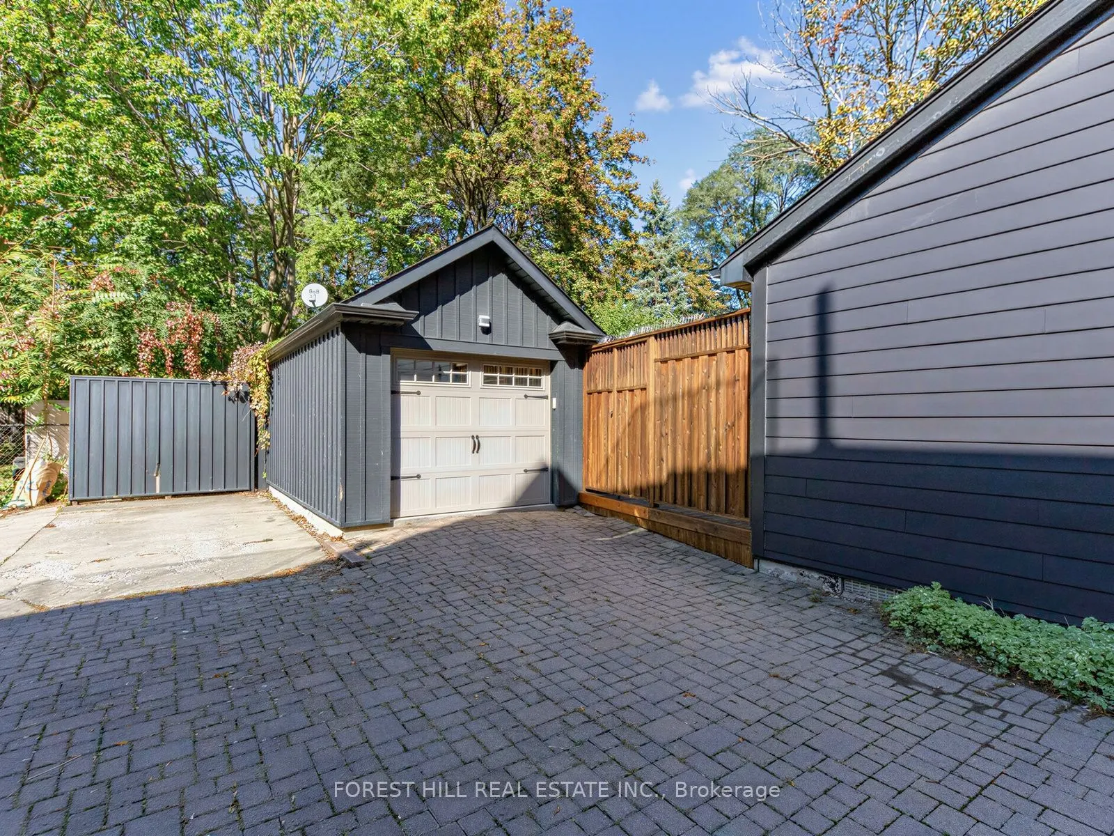 126 Keewatin Avenue