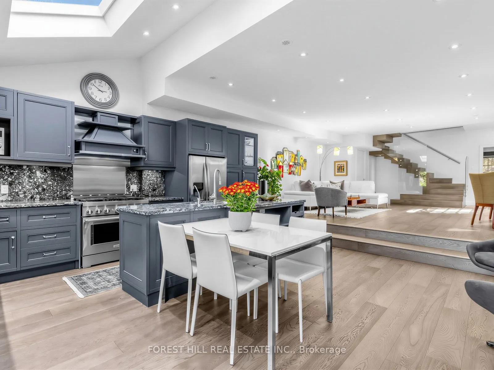 126 Keewatin Avenue