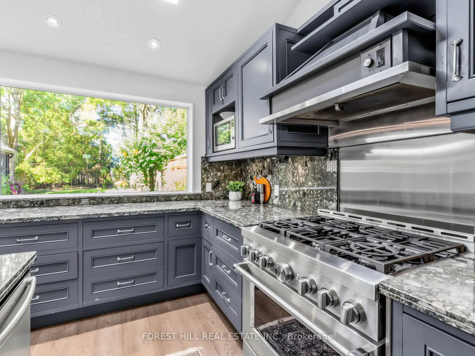 126 Keewatin Avenue
