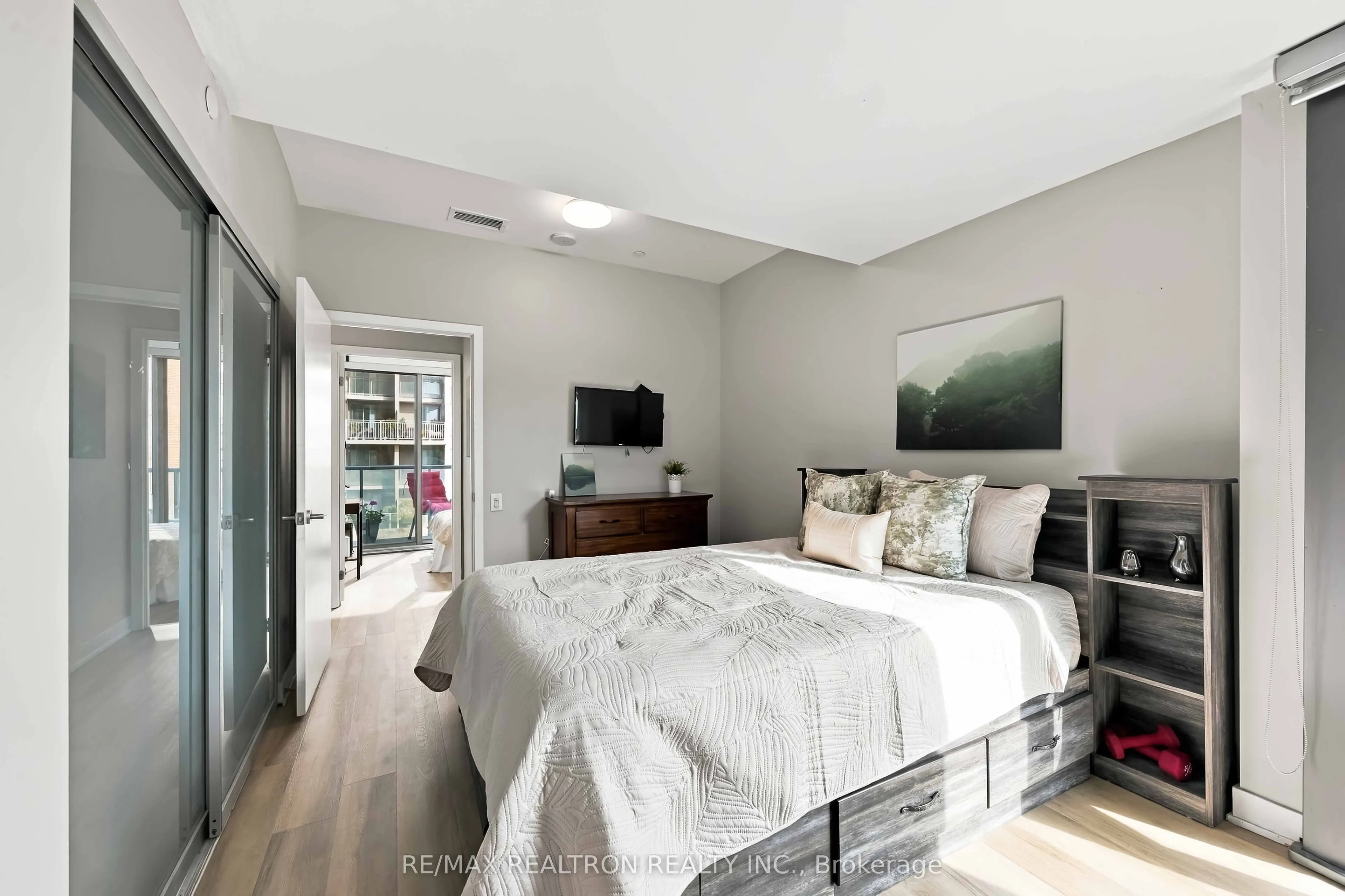 1815 Yonge Street #507