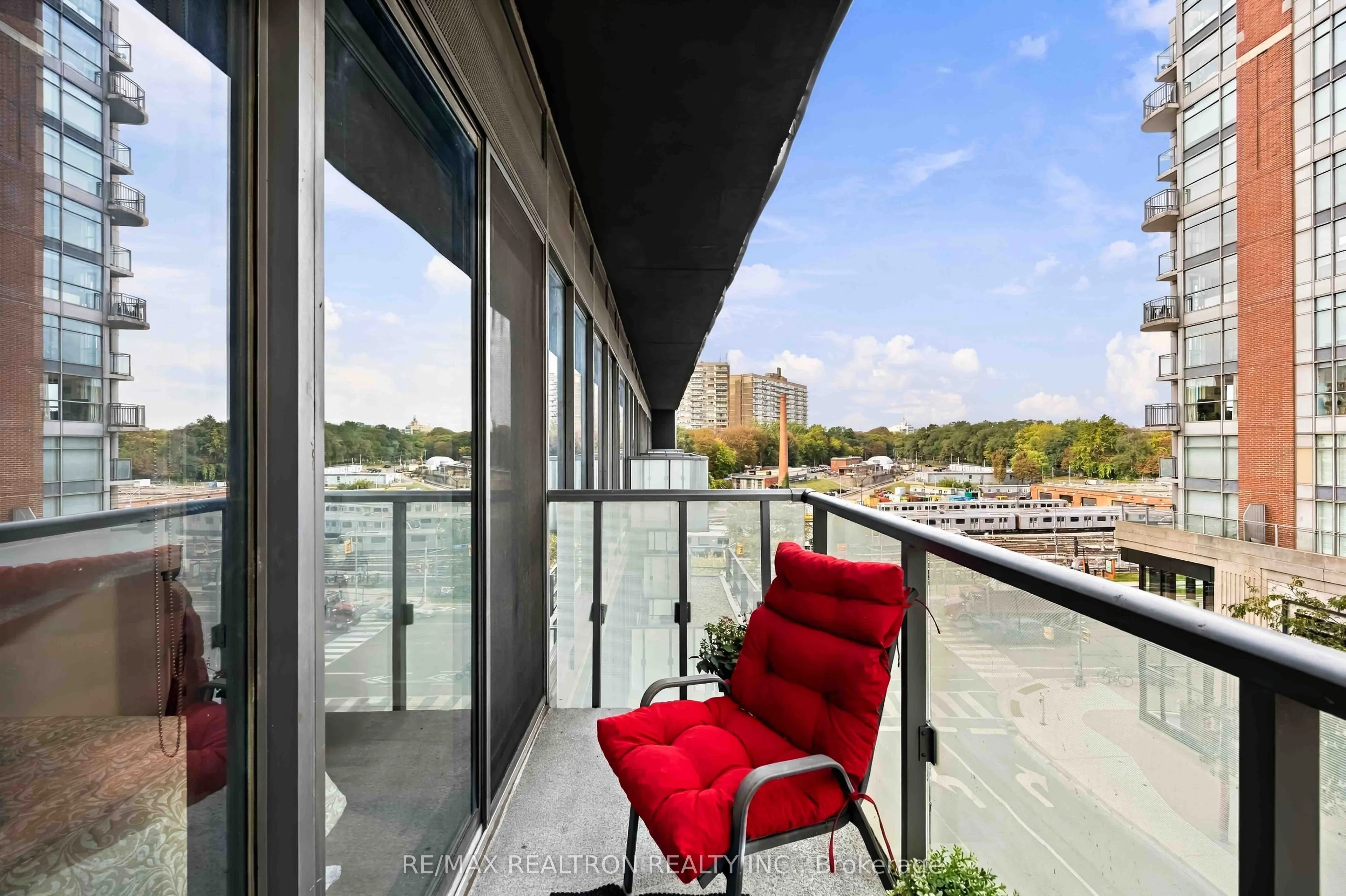 1815 Yonge Street #507