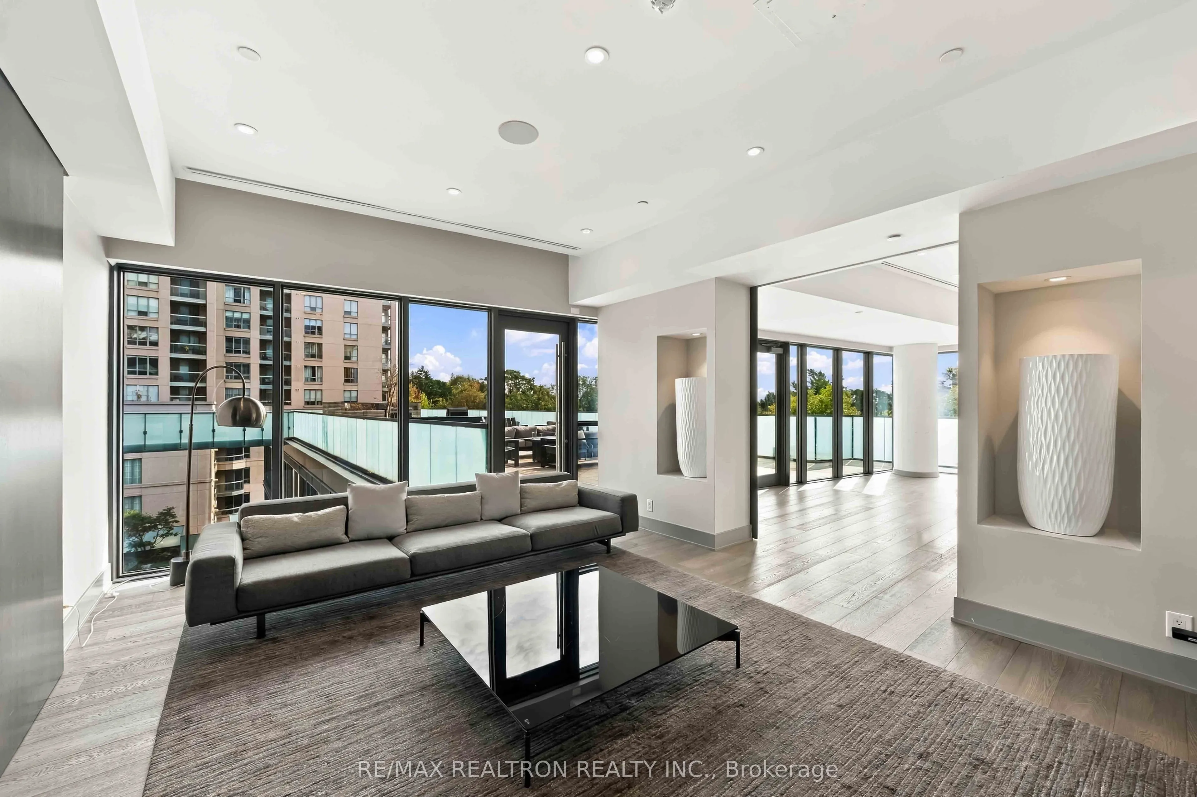 1815 Yonge Street #507