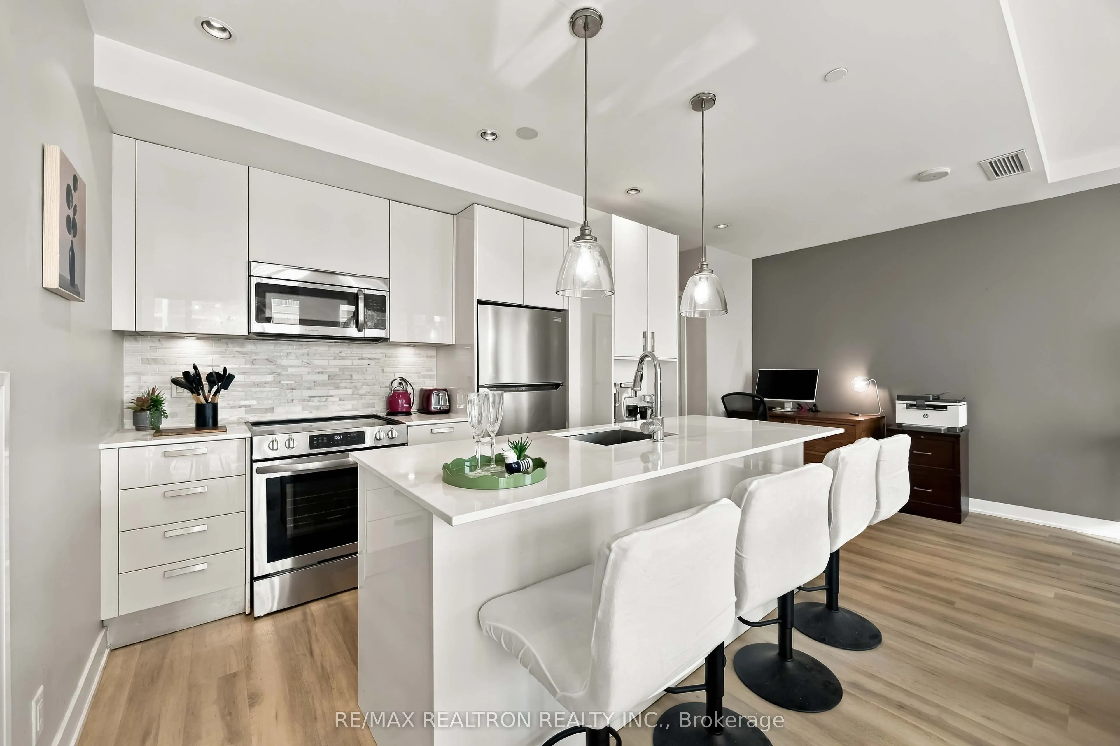 1815 Yonge Street #507