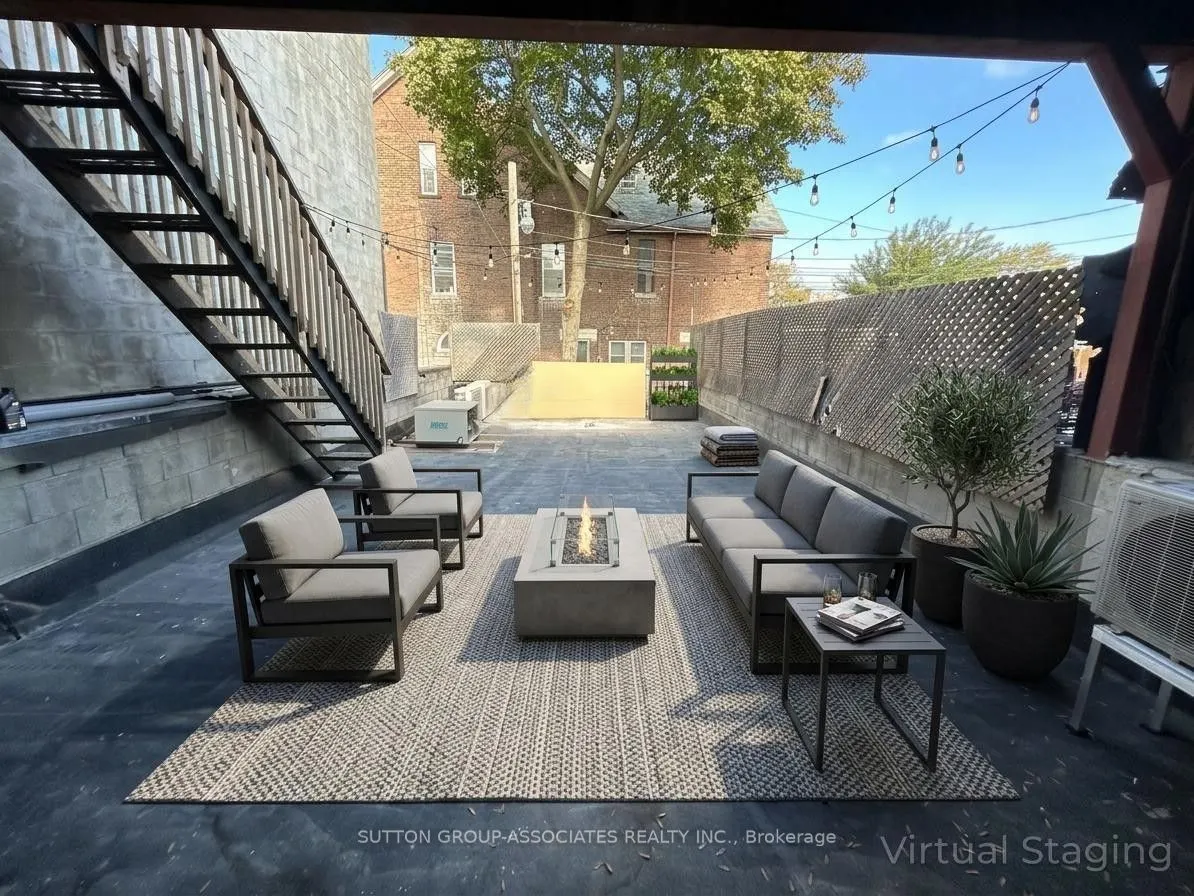 792 College Street #2nd flr