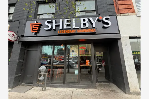 551 Bloor Street W