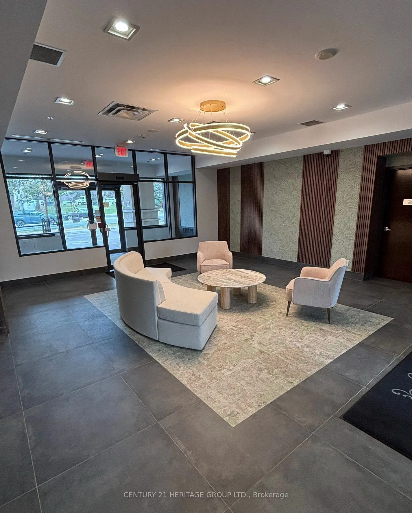 27 Rean Drive #306