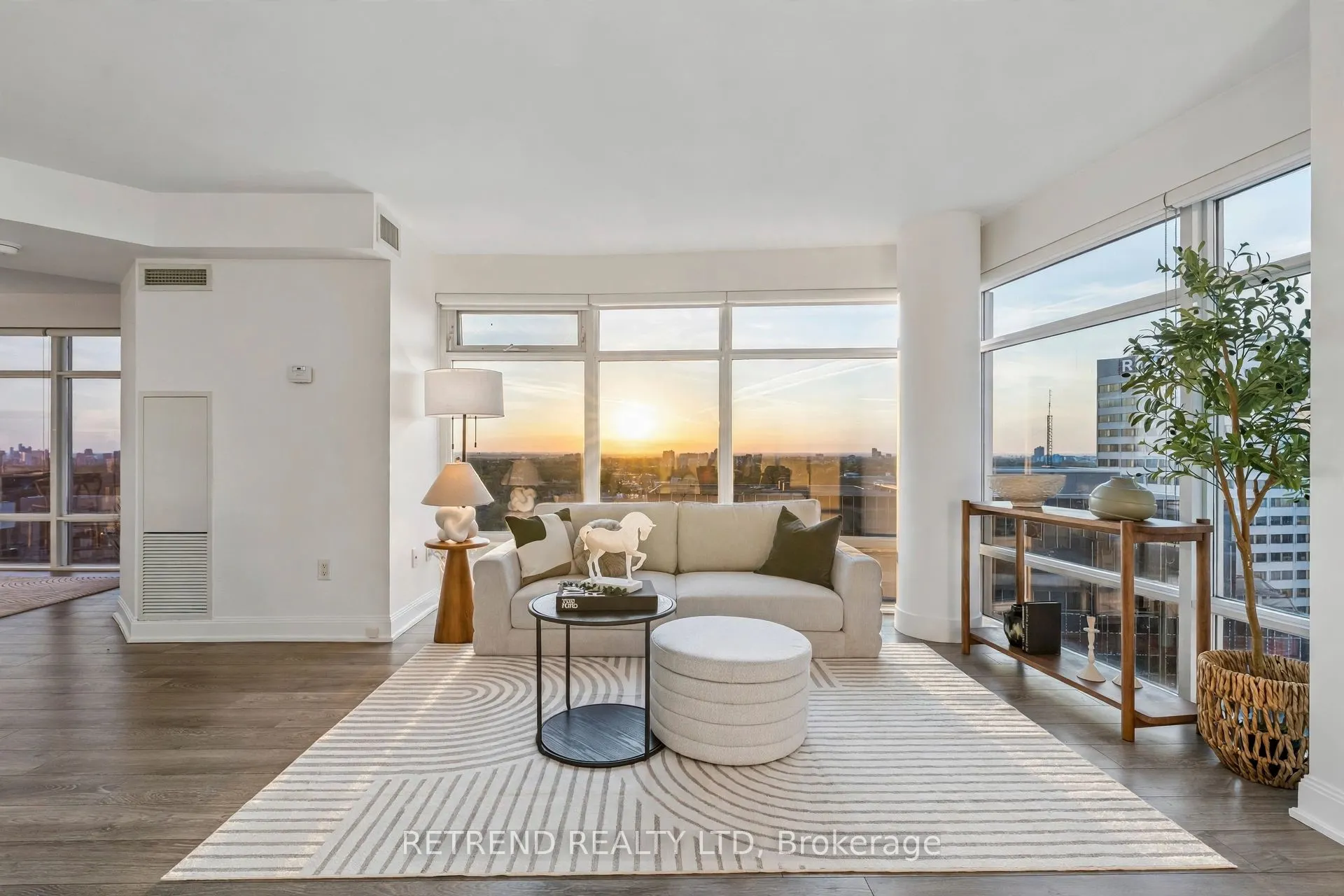 2191 Yonge Street #2808