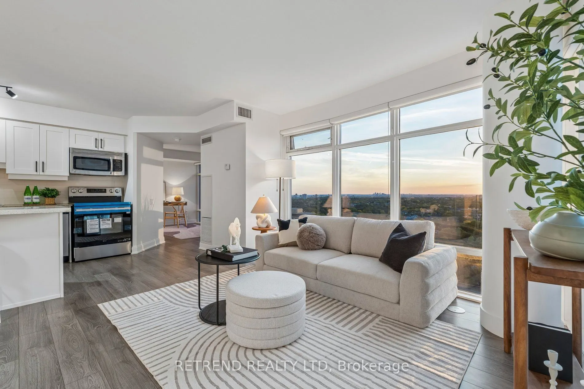 2191 Yonge Street #2808