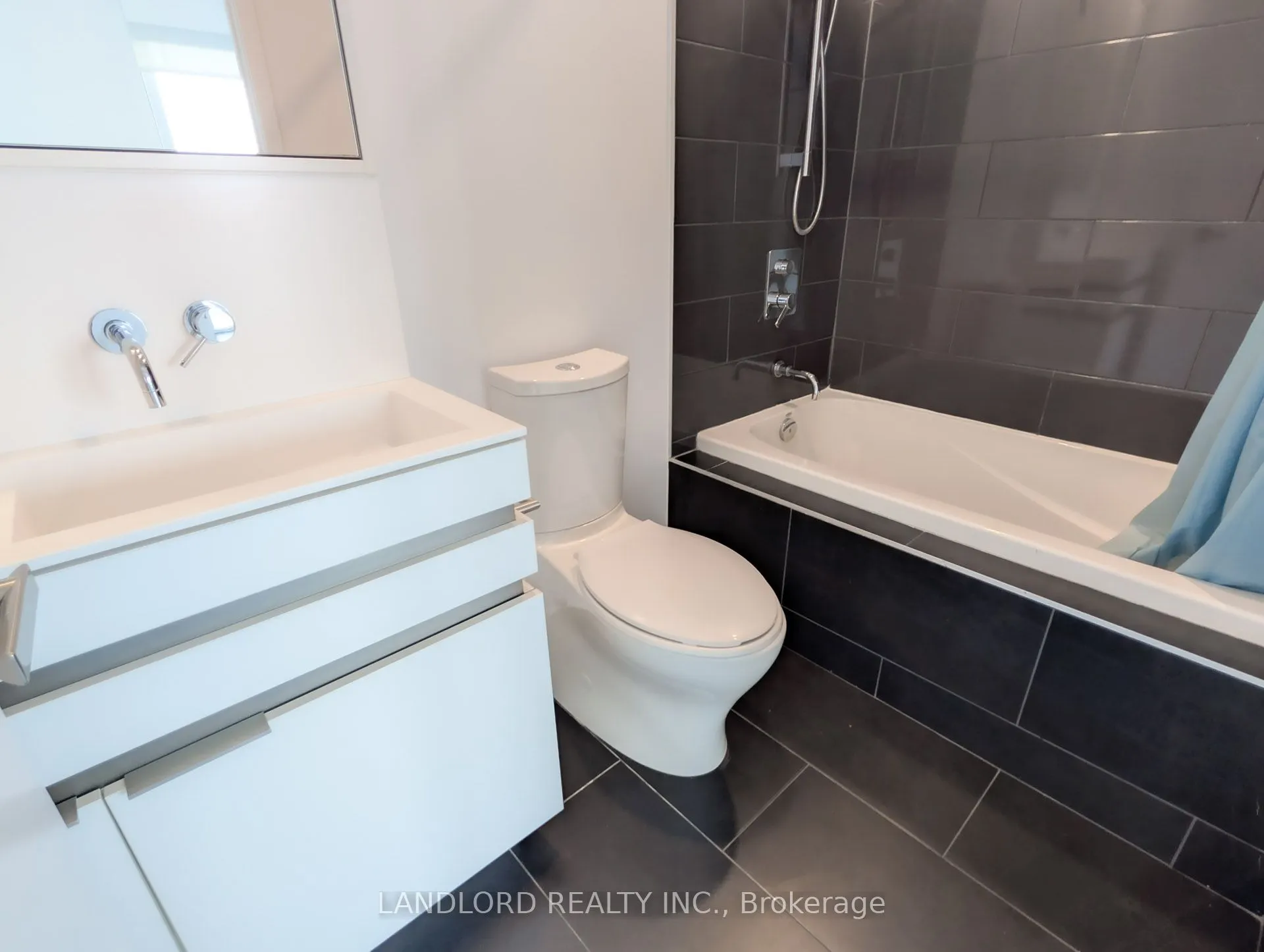 197 Yonge Street #4309