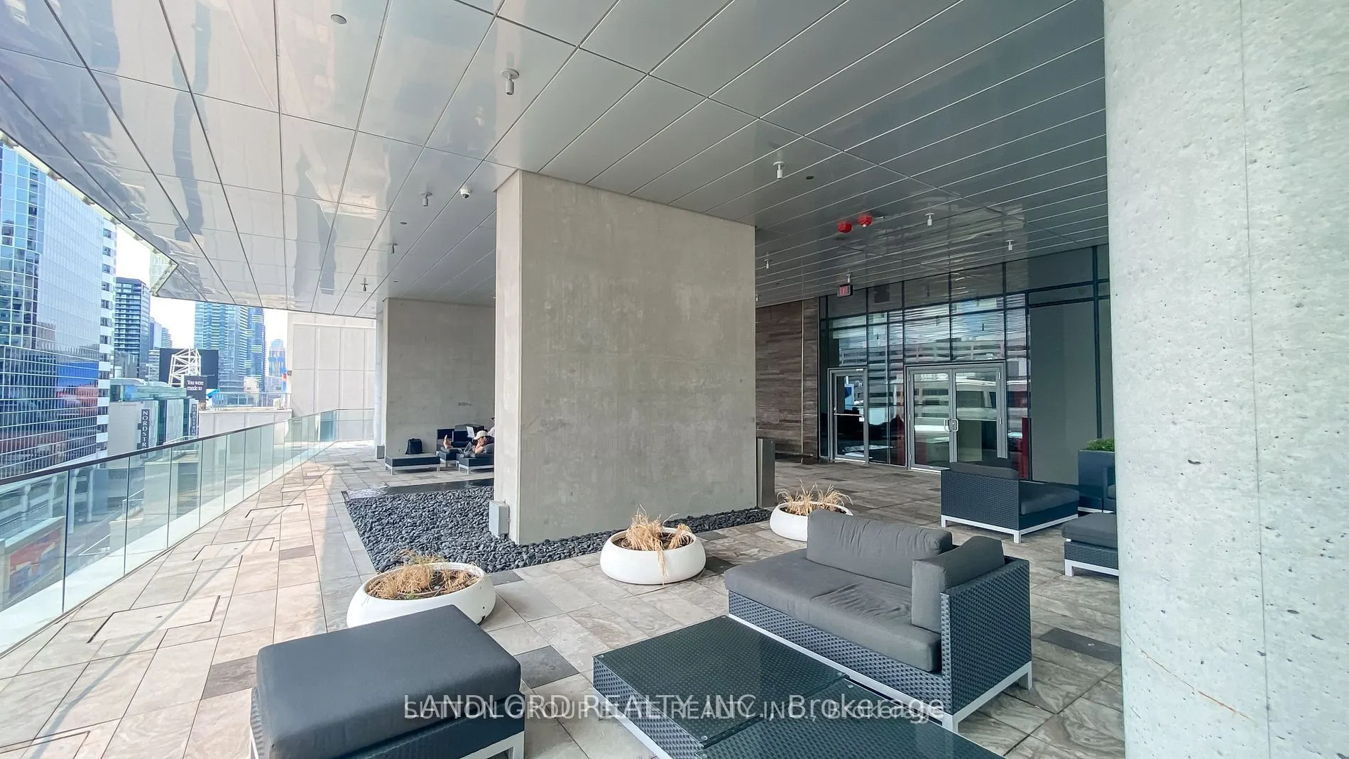 197 Yonge Street #4309