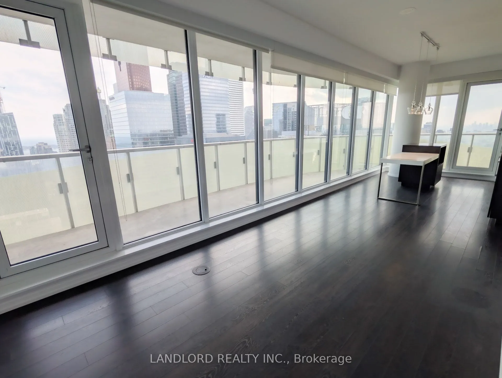 197 Yonge Street #4309