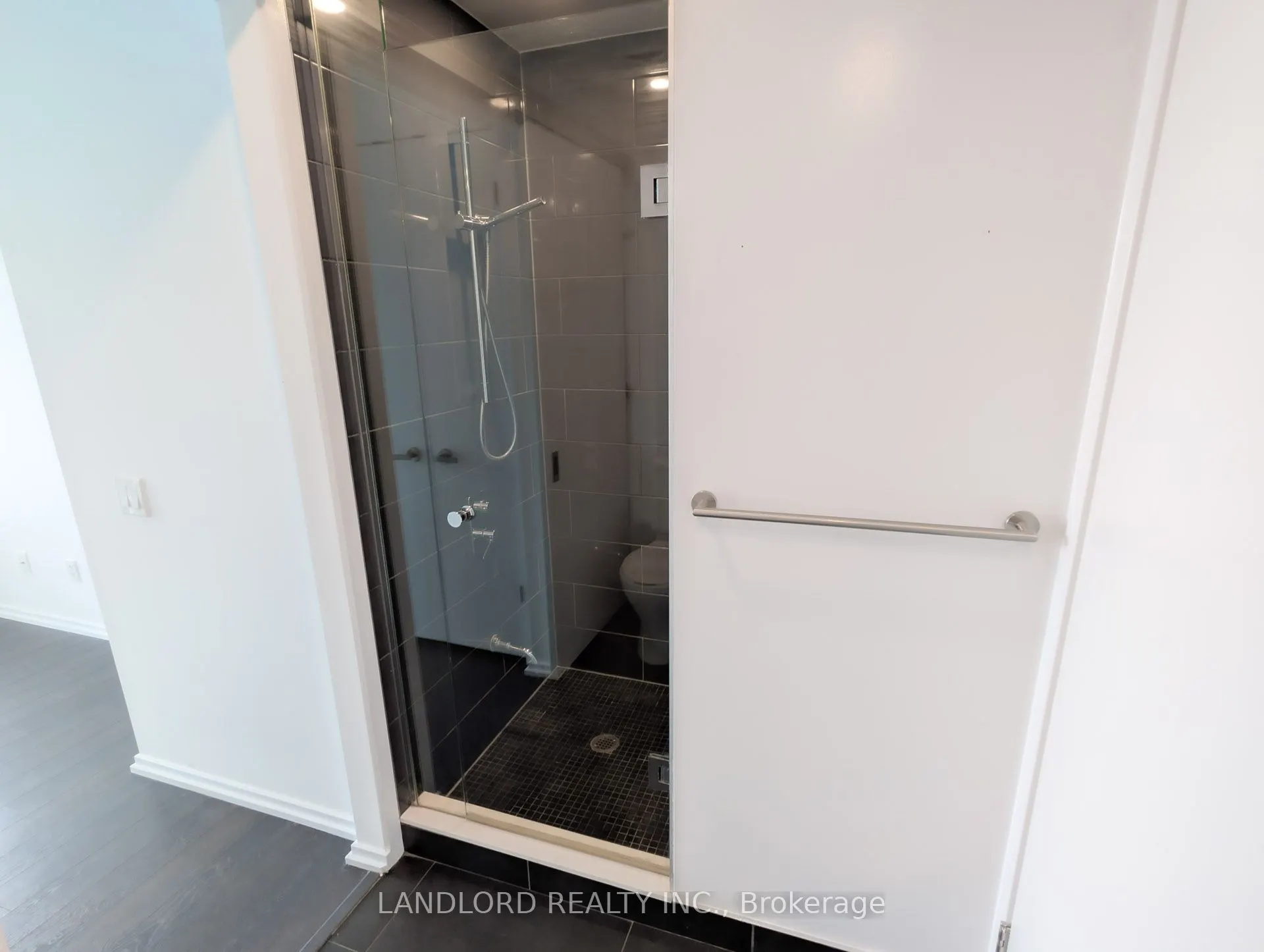 197 Yonge Street #4309