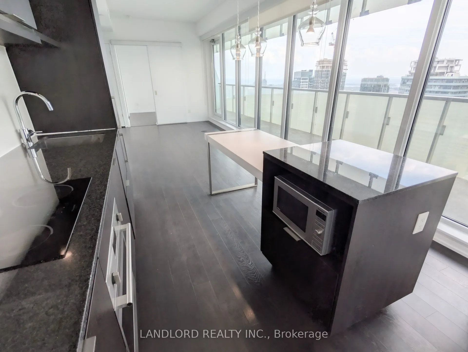 197 Yonge Street #4309