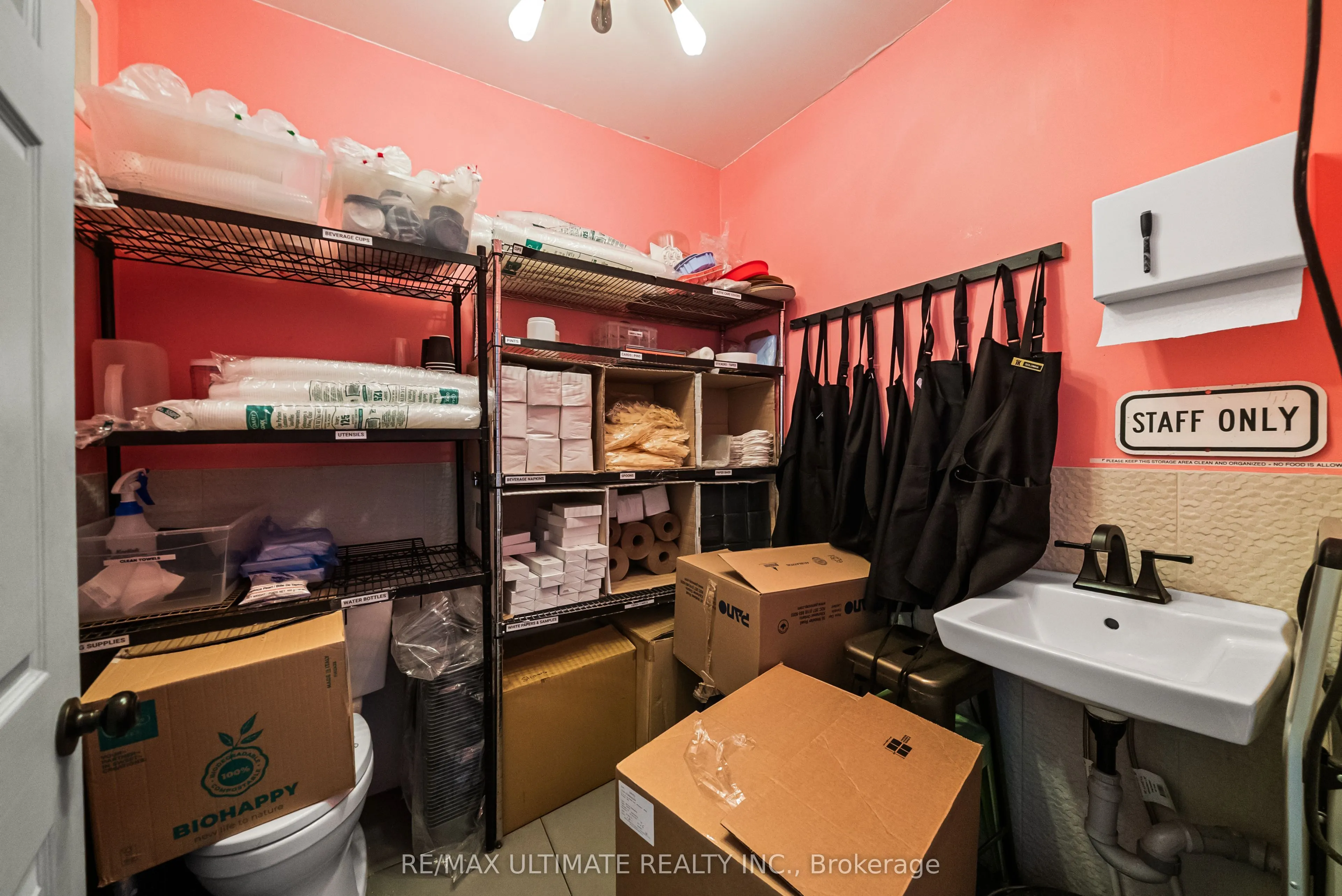 831 Queen Street W #Main