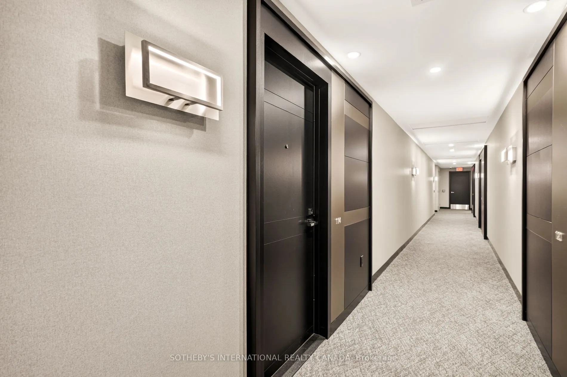 29 Queens Quay E #TH 114