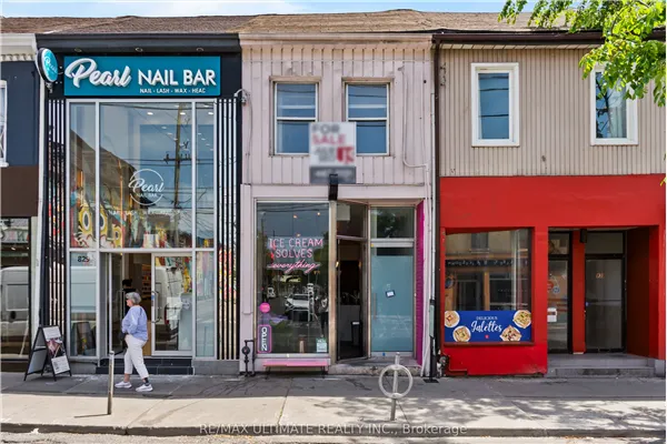 831 Queen Street W