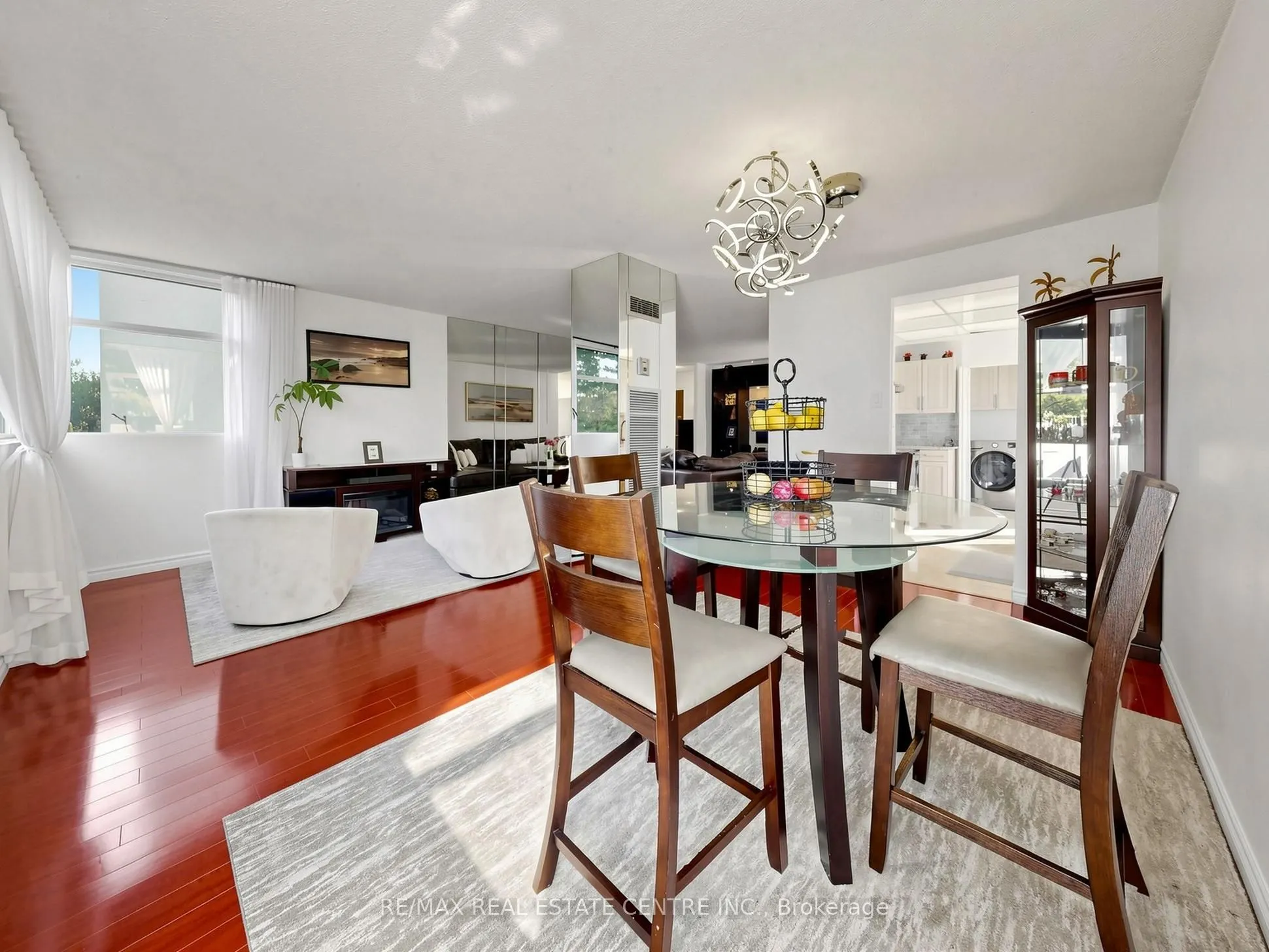 100 Antibes Drive #207