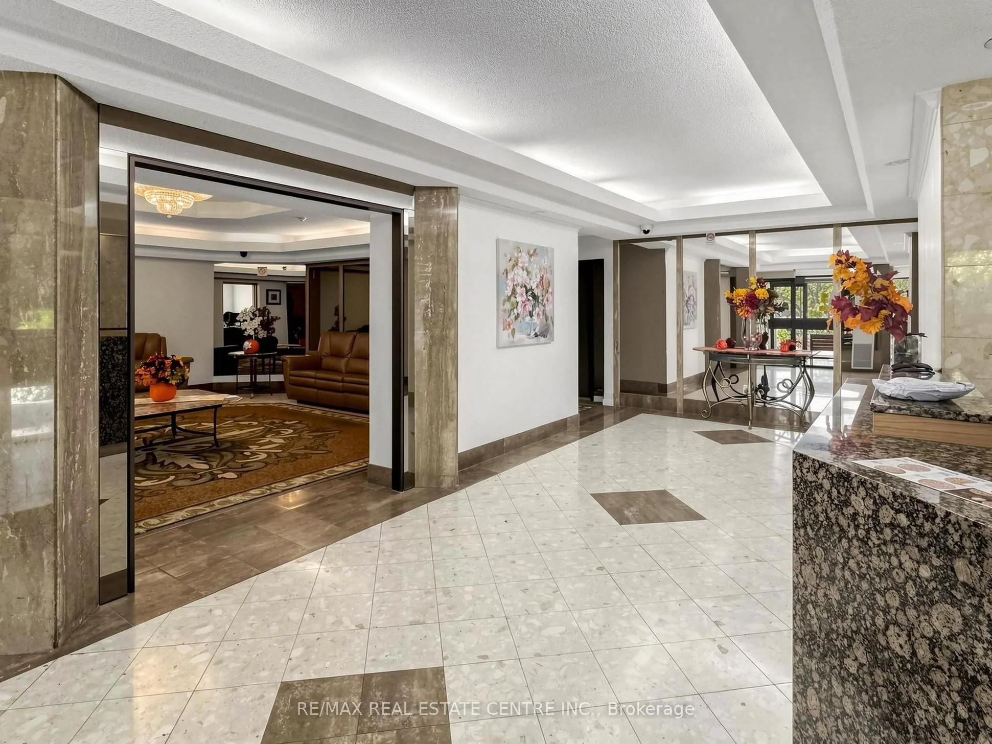 100 Antibes Drive #207