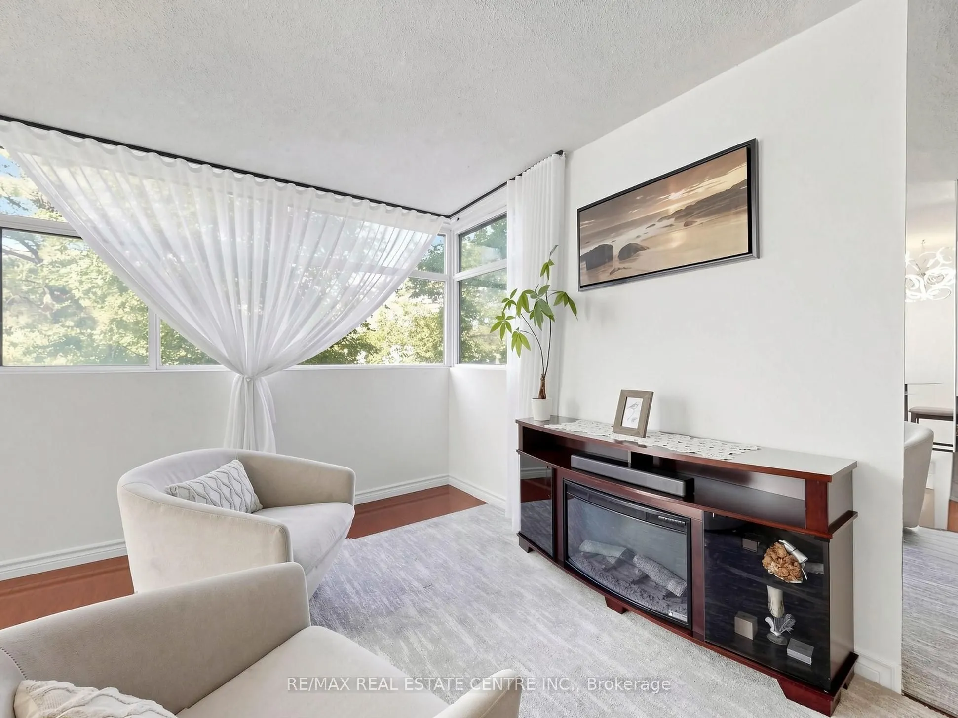 100 Antibes Drive #207