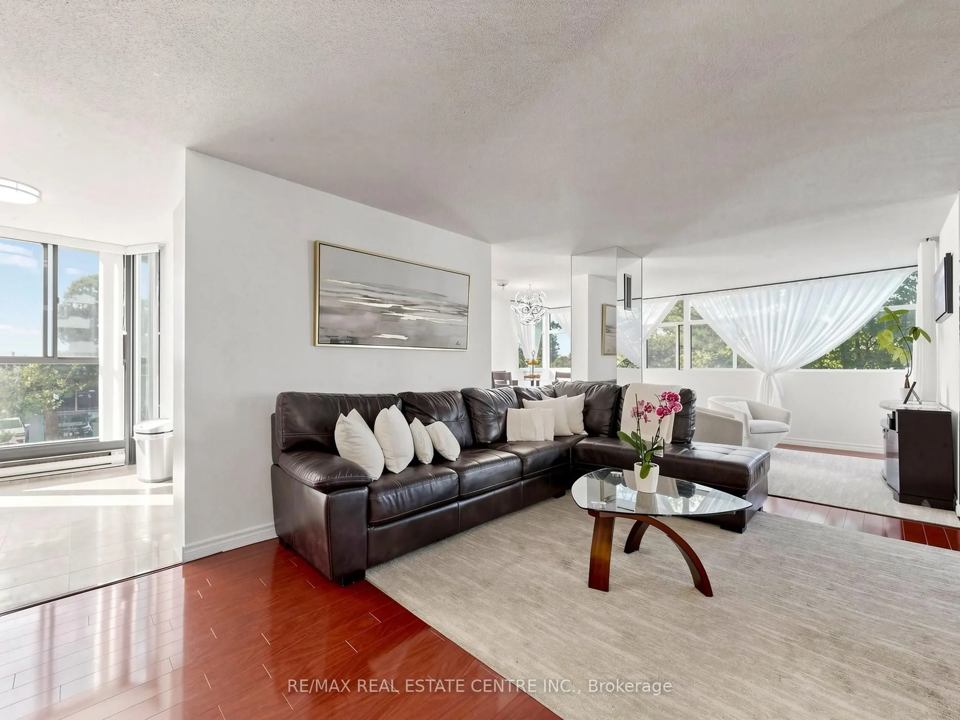 100 Antibes Drive #207