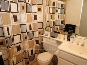 7 Carlton Street #1702