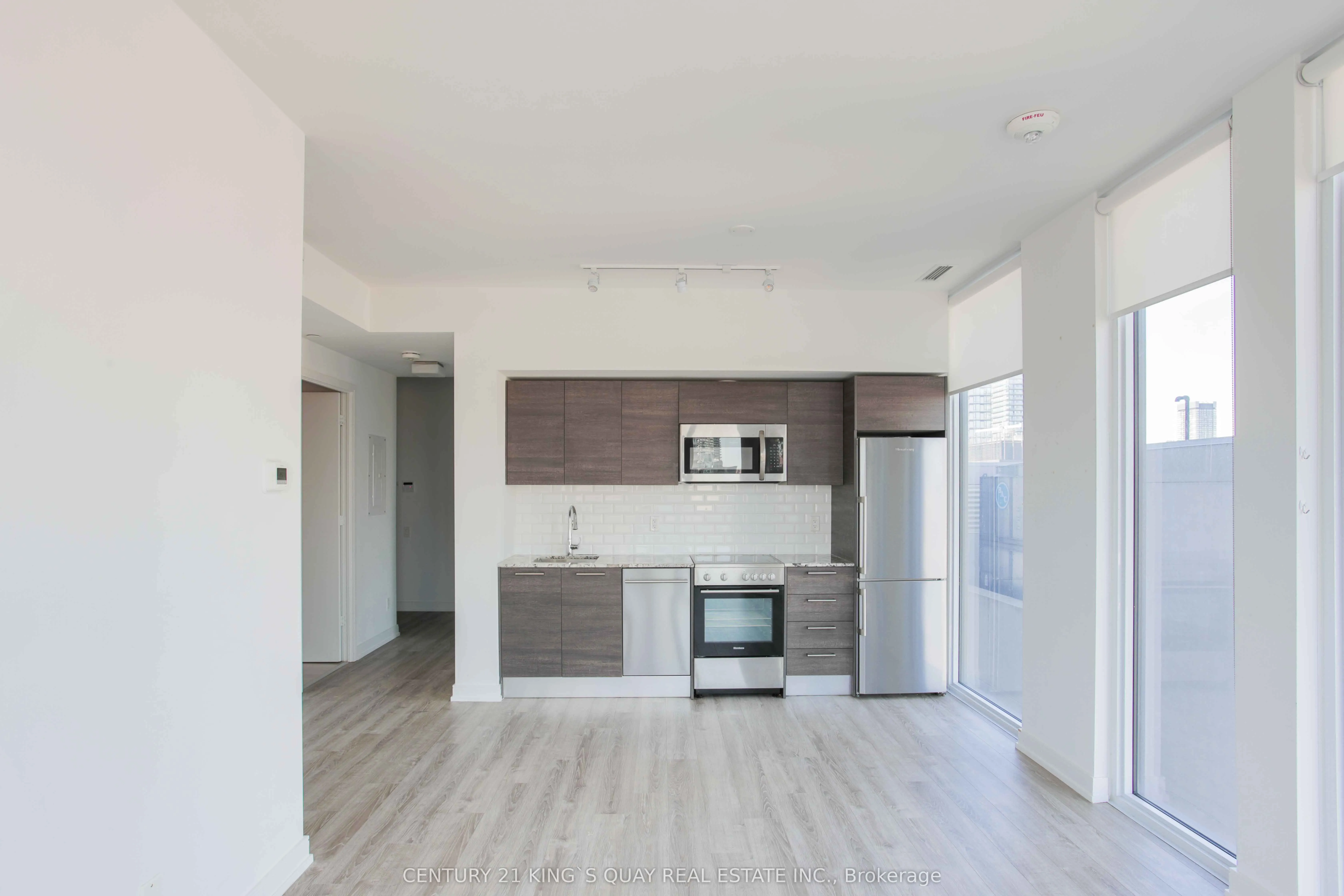28 Wellesley Street E #2509