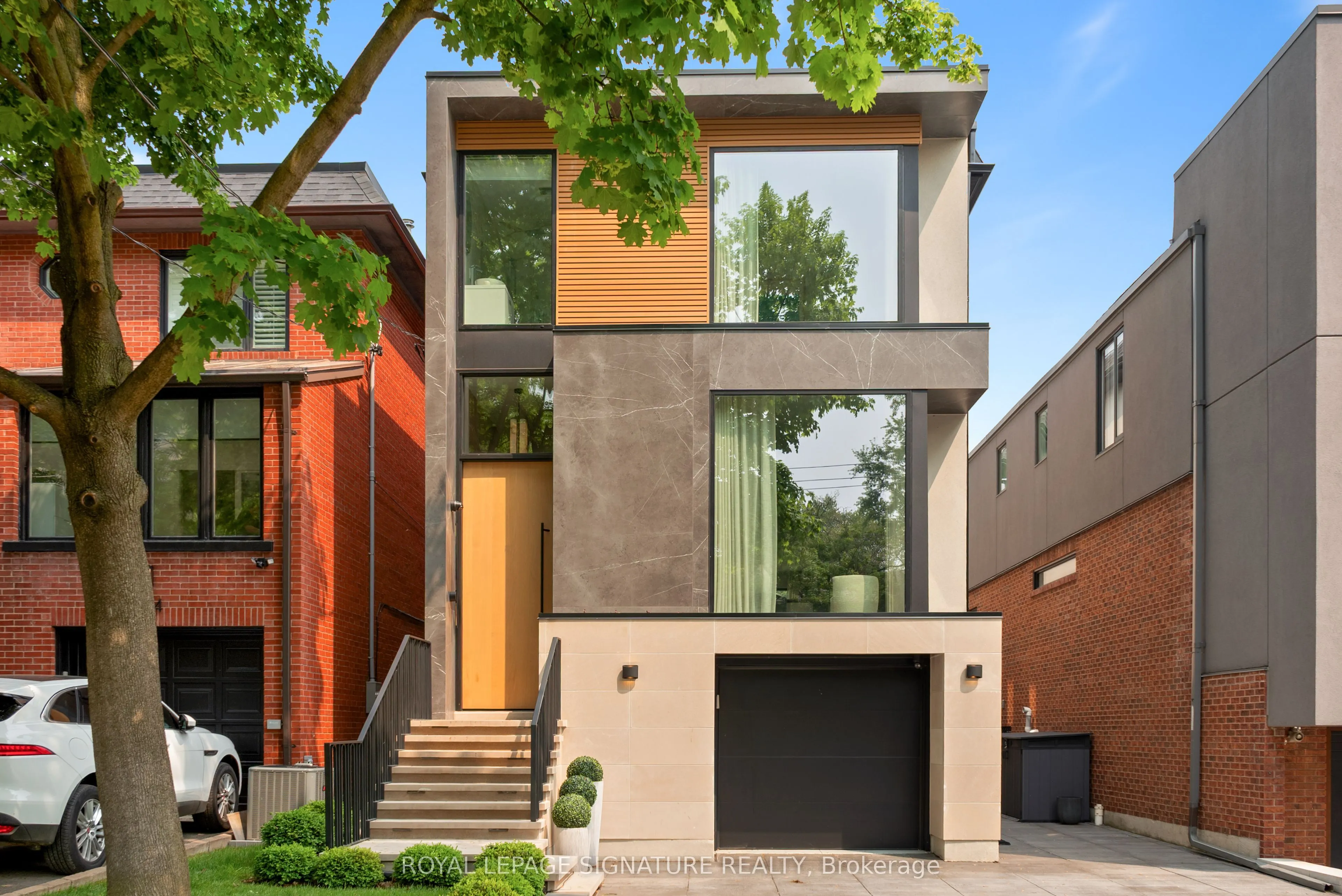 126 Sherwood Avenue