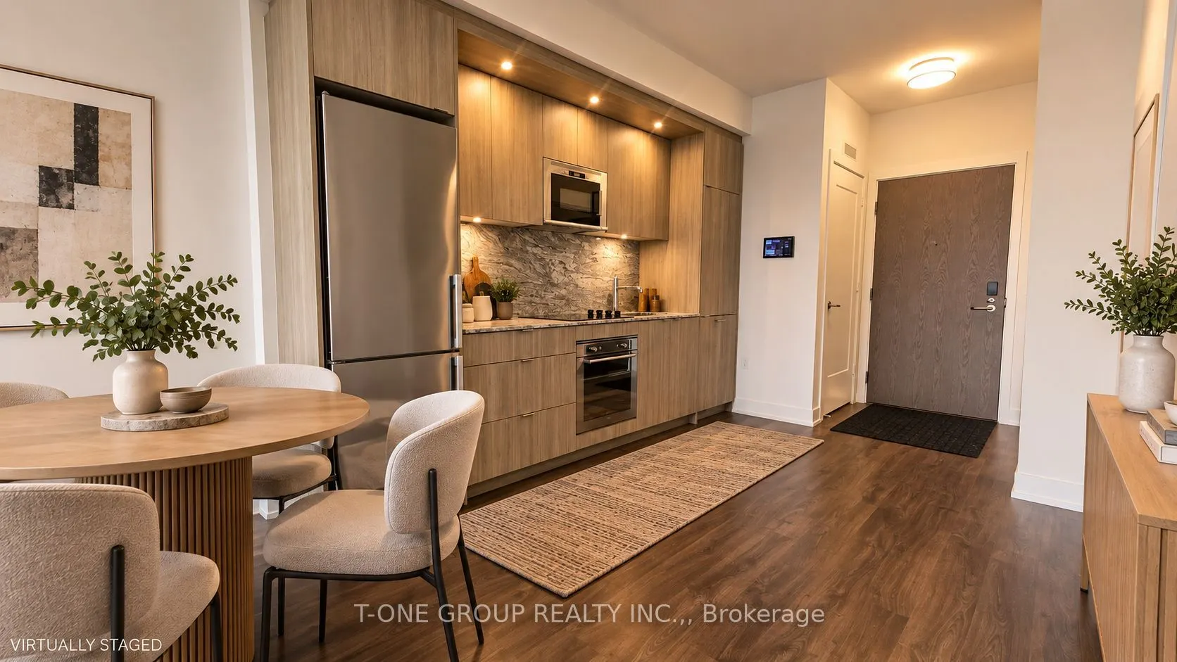 30 Inn on the Park Drive #406