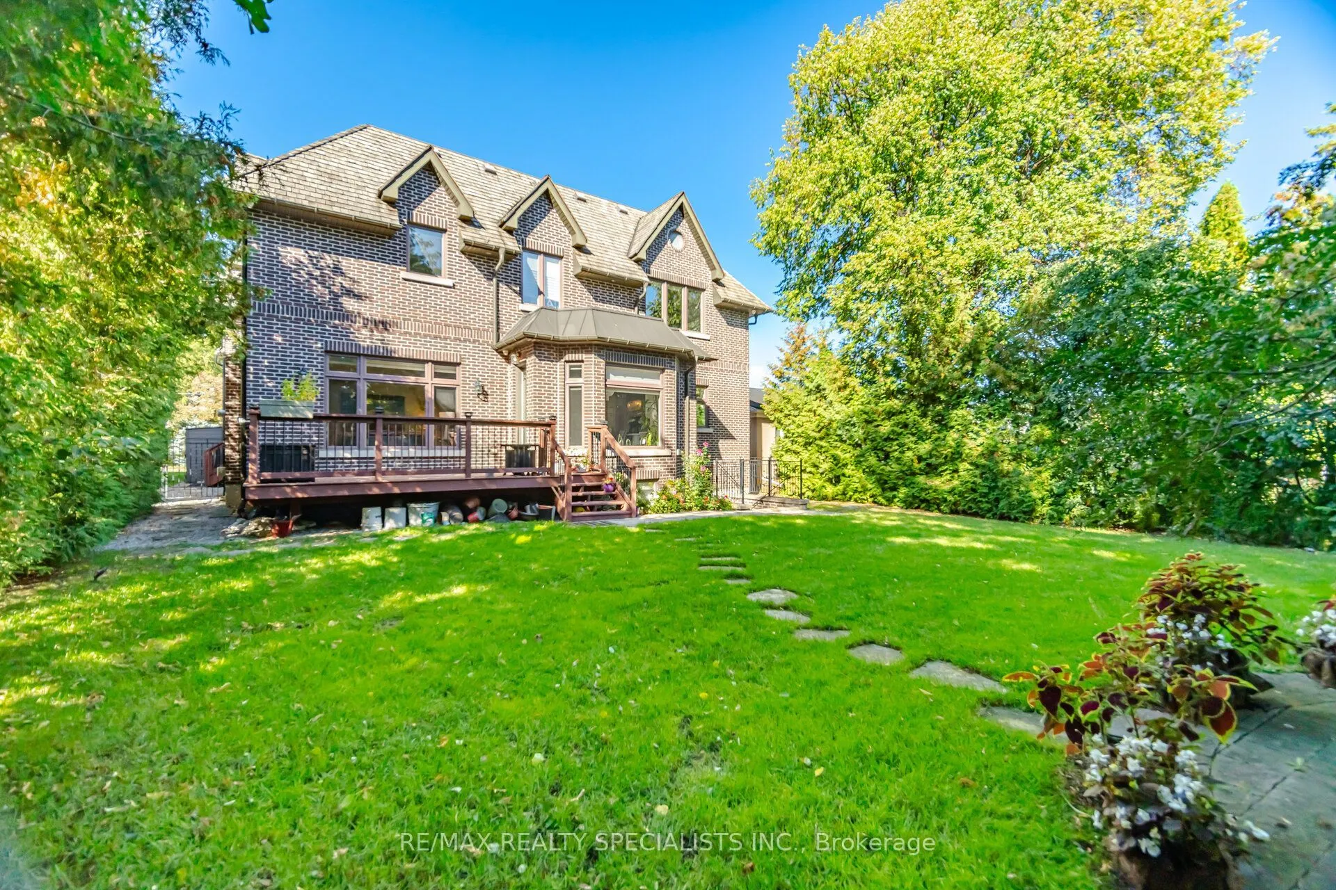 154 Burbank Drive