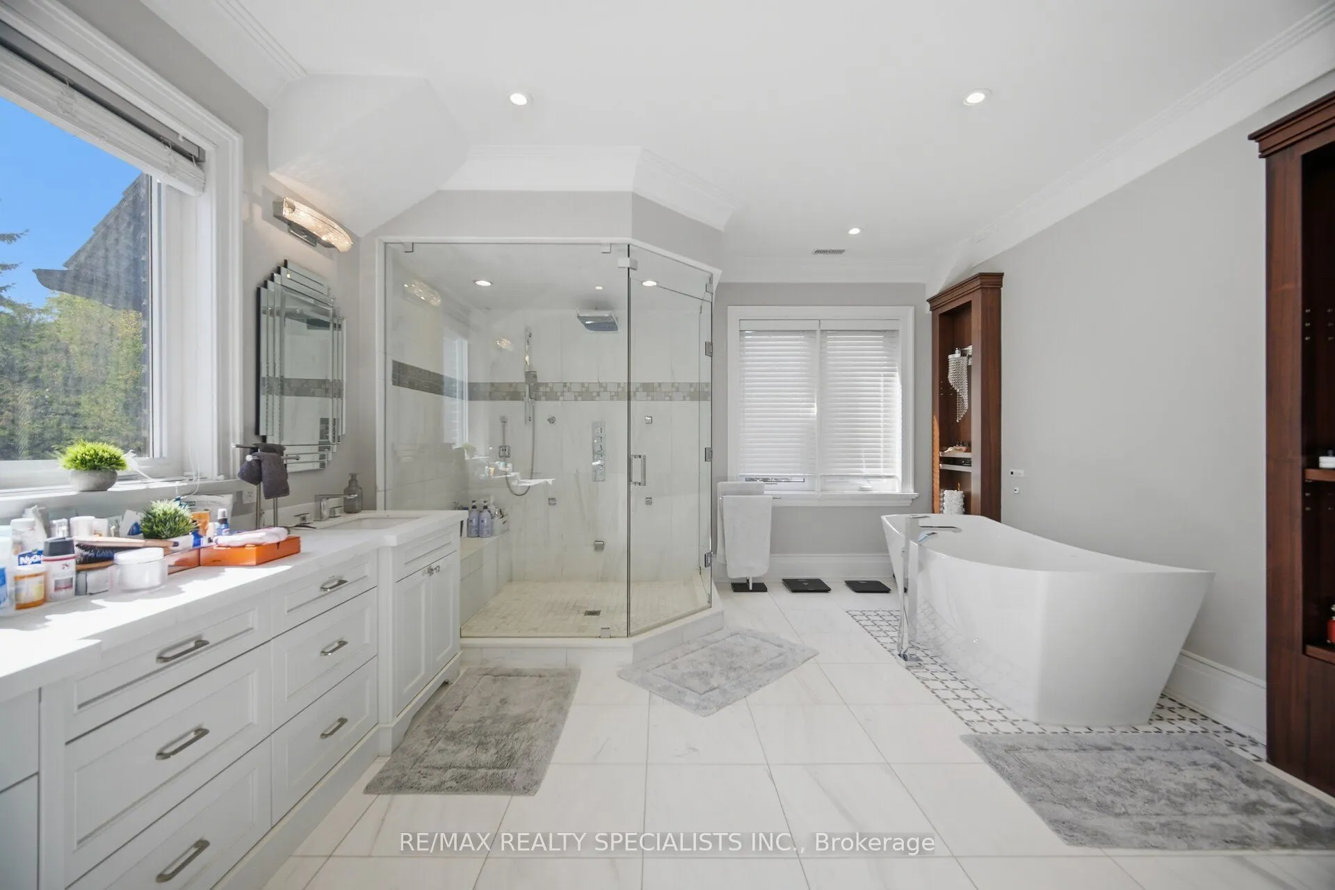 154 Burbank Drive