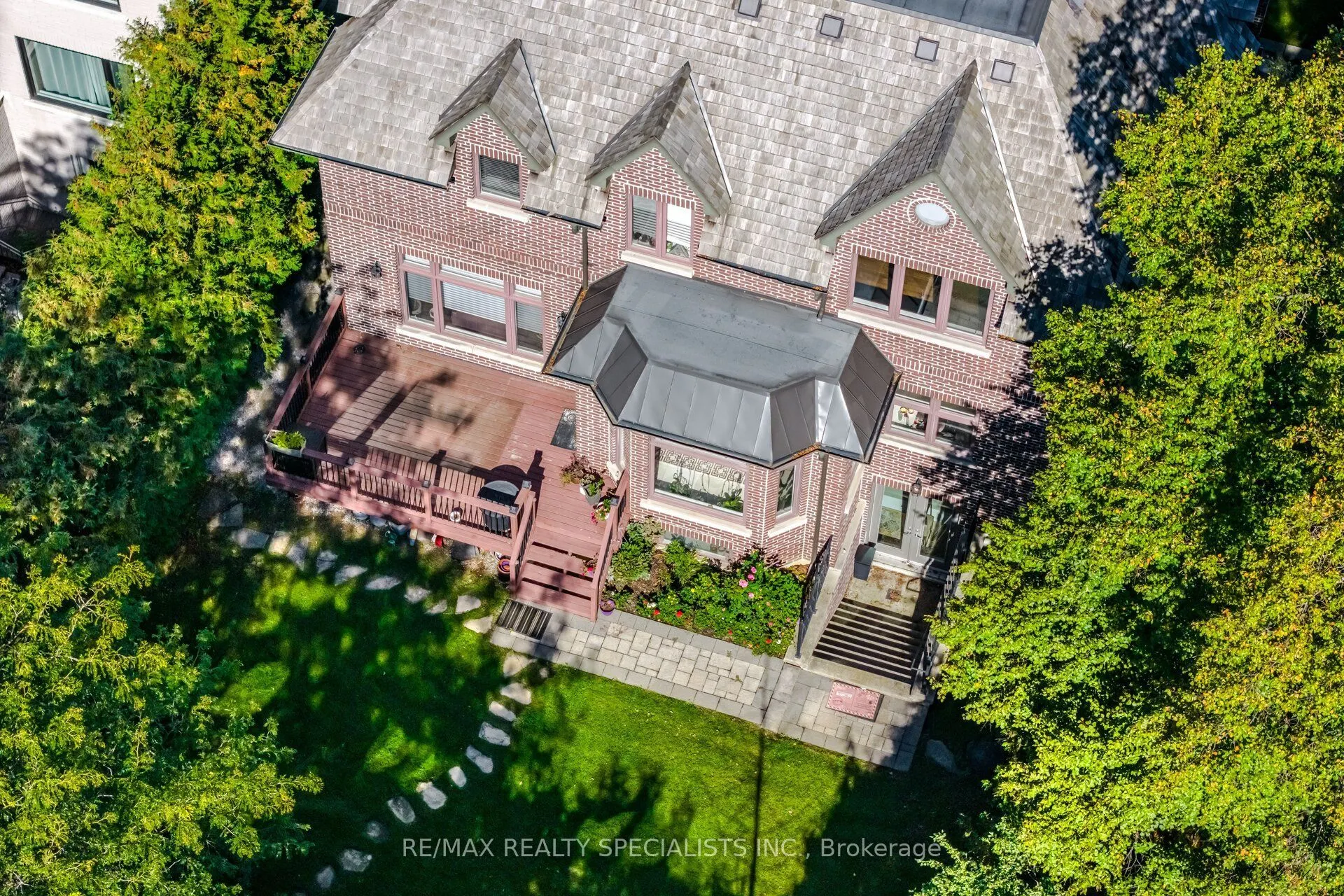 154 Burbank Drive
