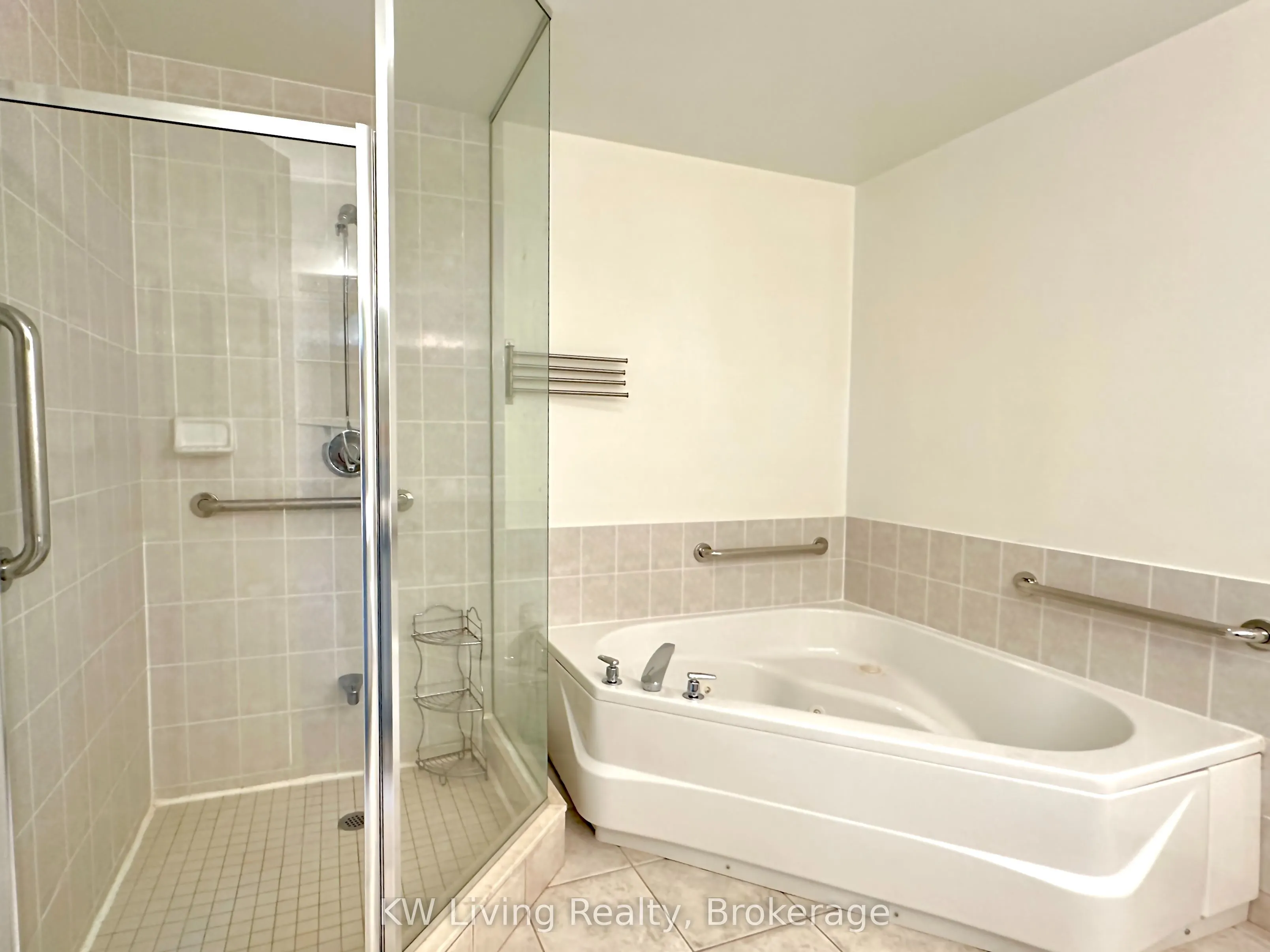 33 Empress Avenue #PH308
