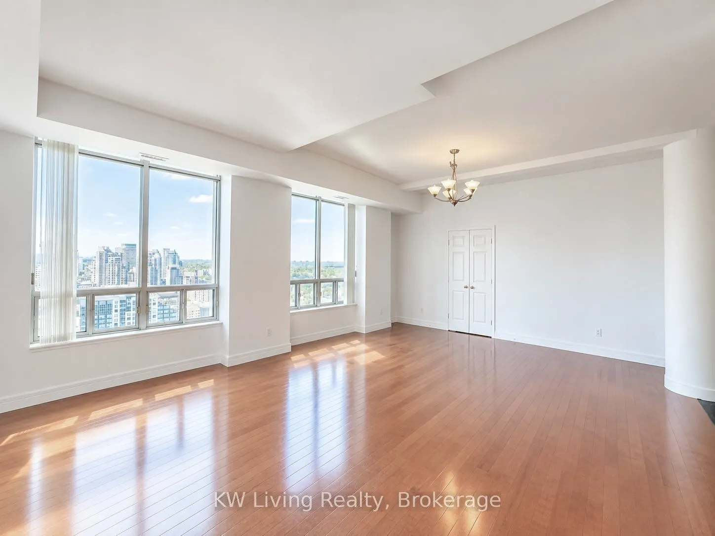 33 Empress Avenue #PH308