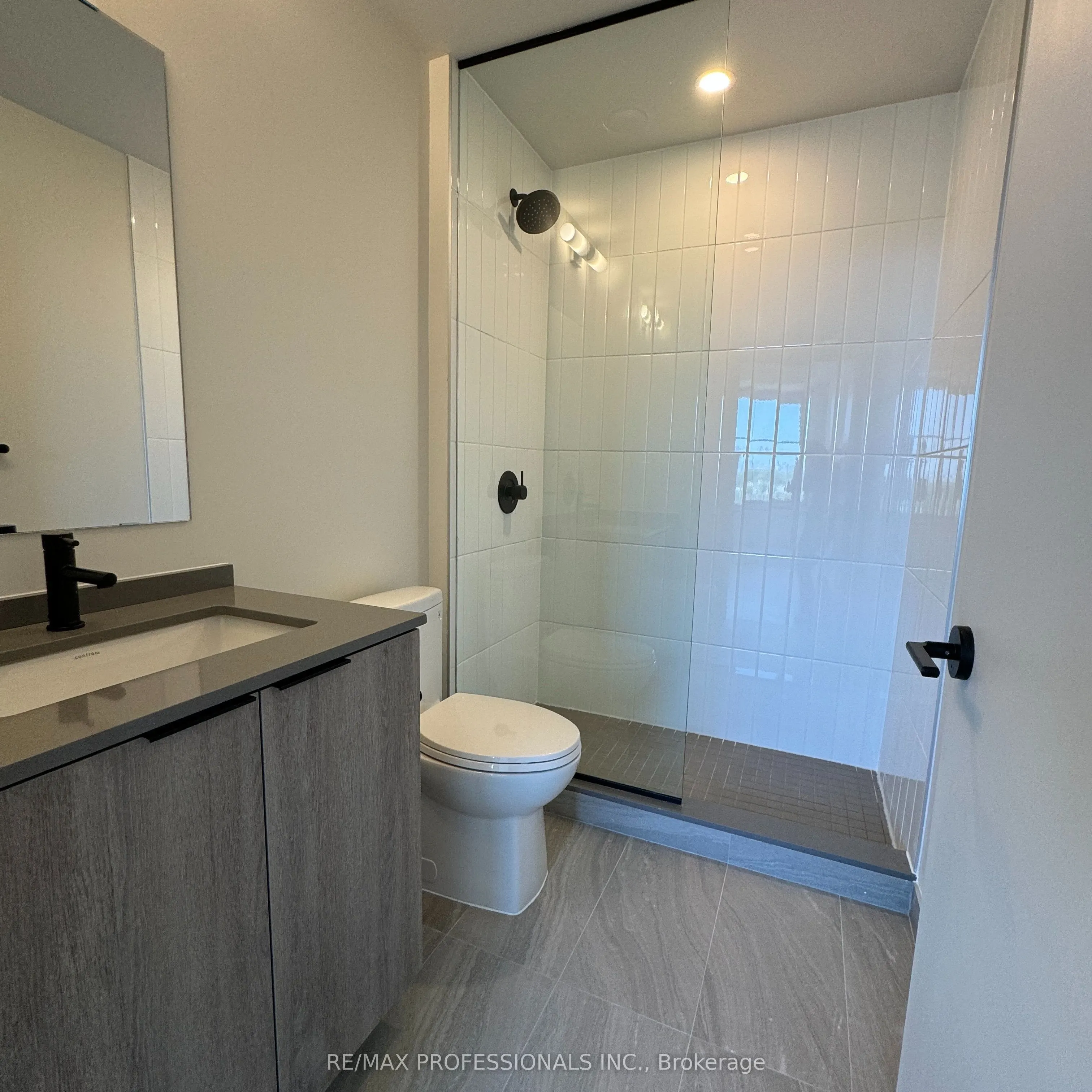 181 Sterling Road #901