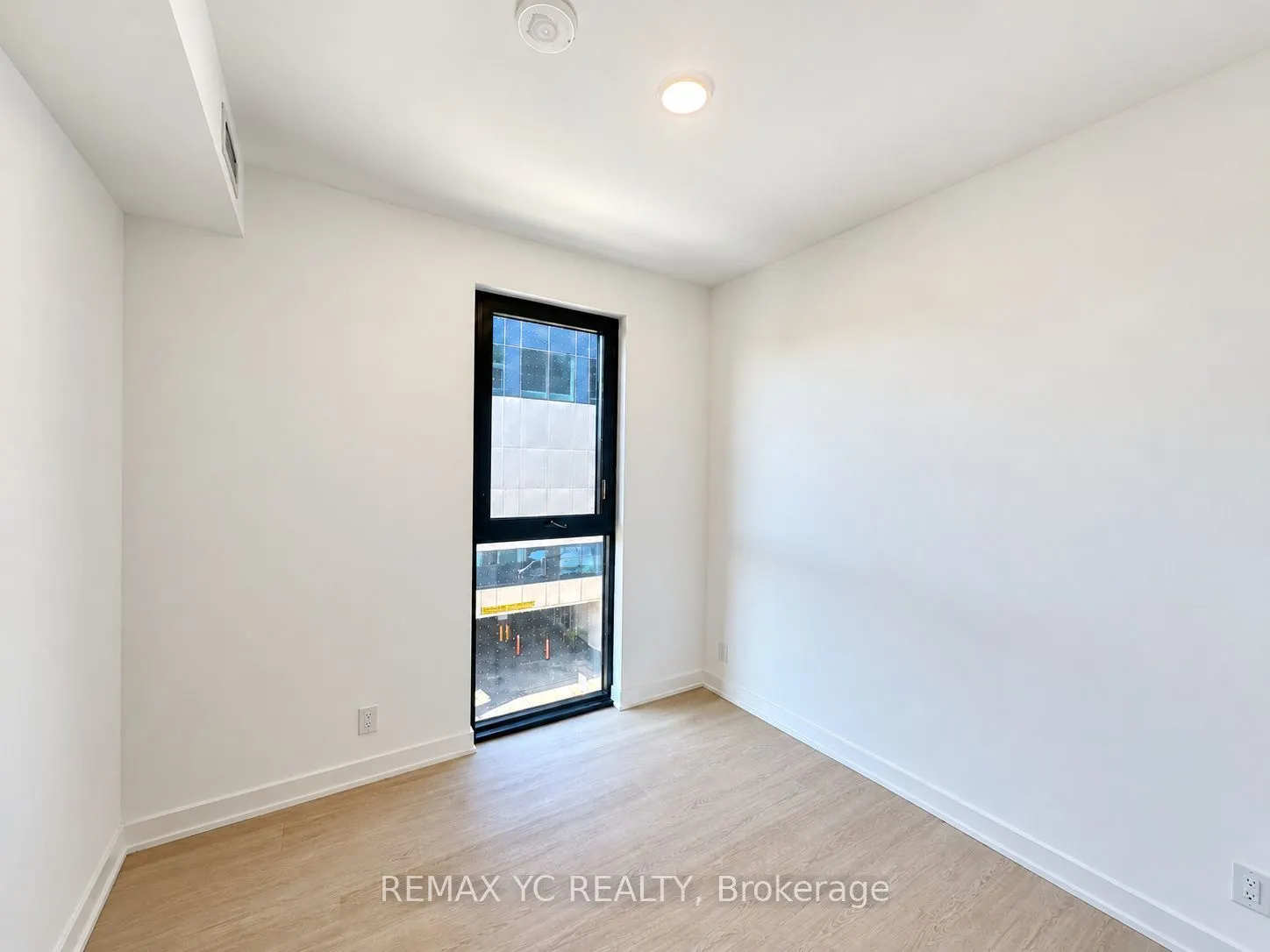 699 Sheppard Avenue E #308