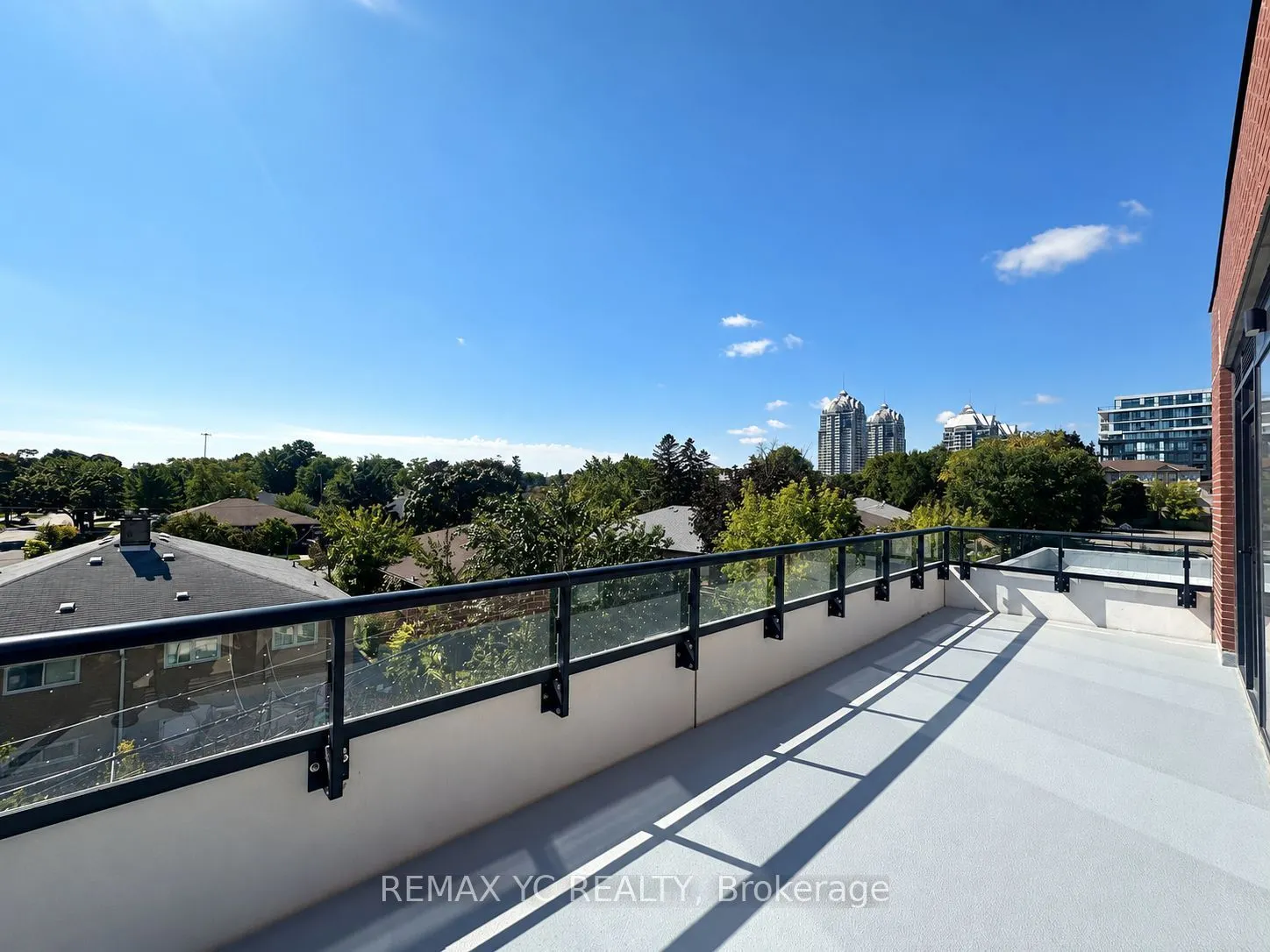 699 Sheppard Avenue E #308