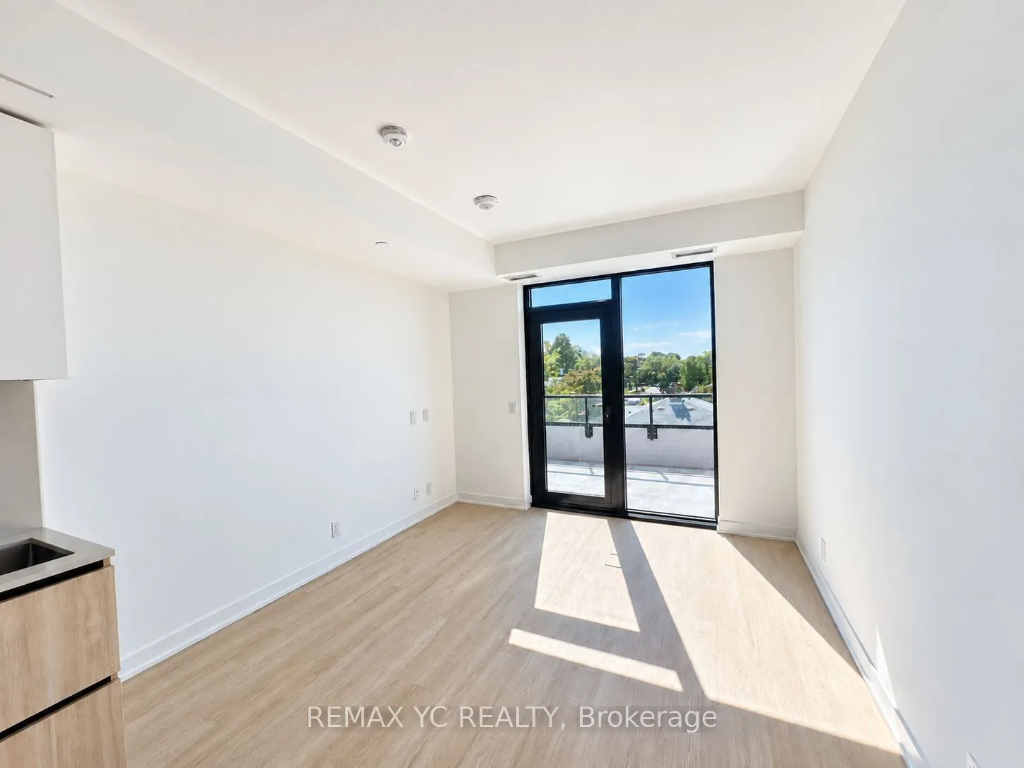 699 Sheppard Avenue E #308