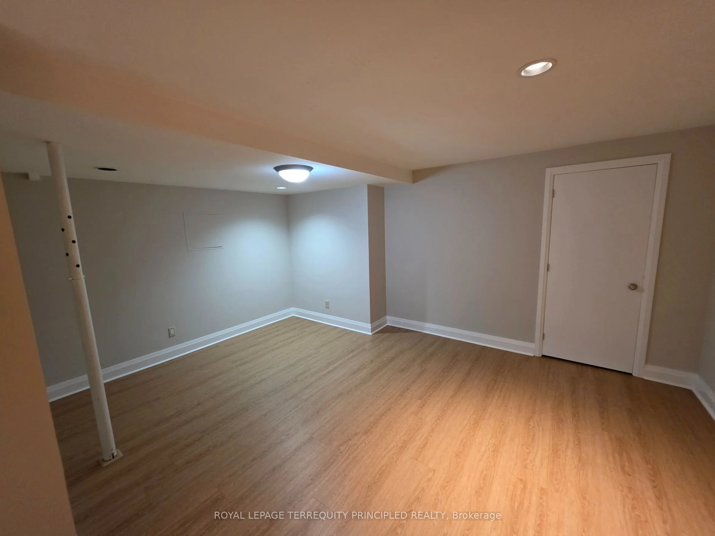 8 Bright Street #B